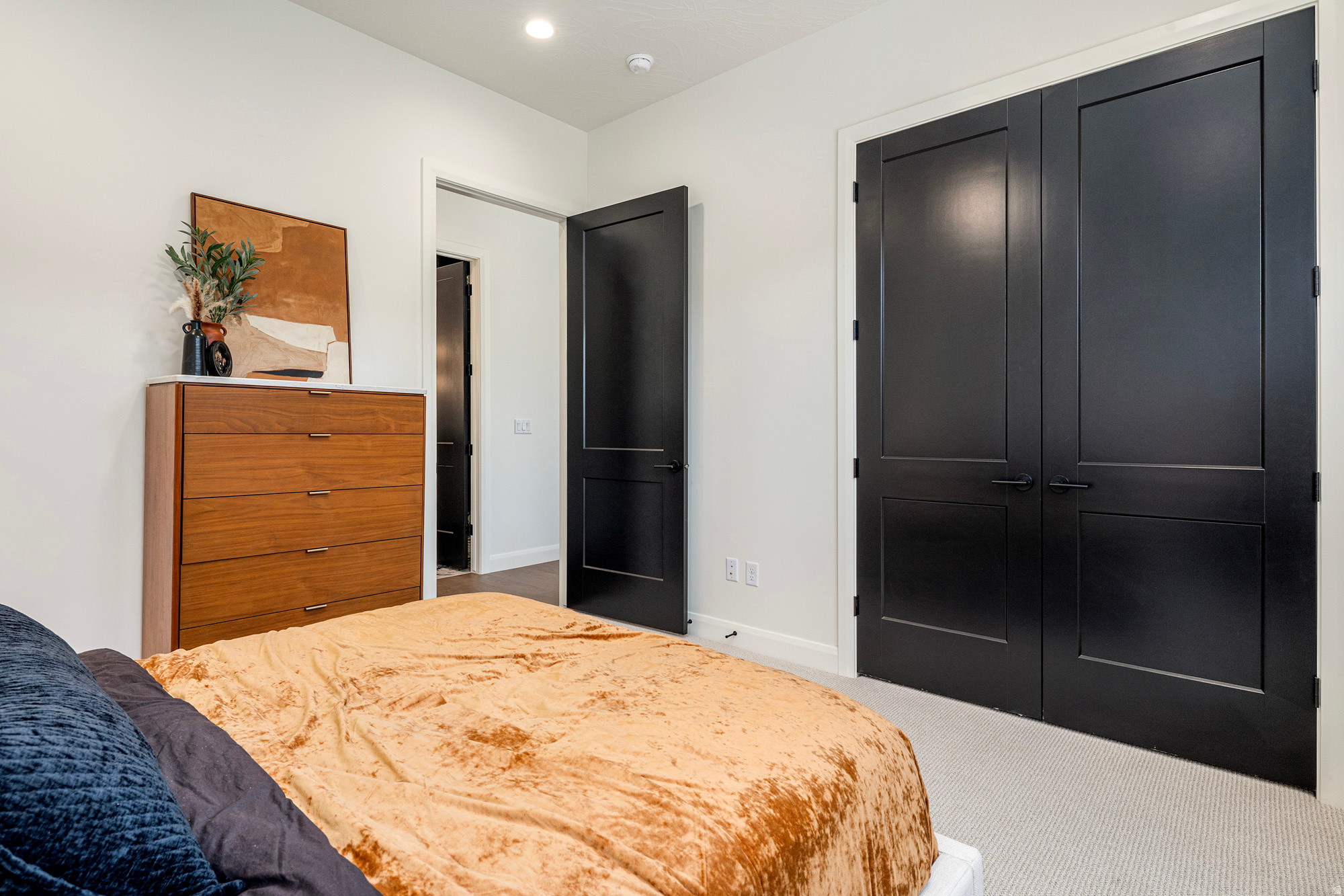 main property photo 77