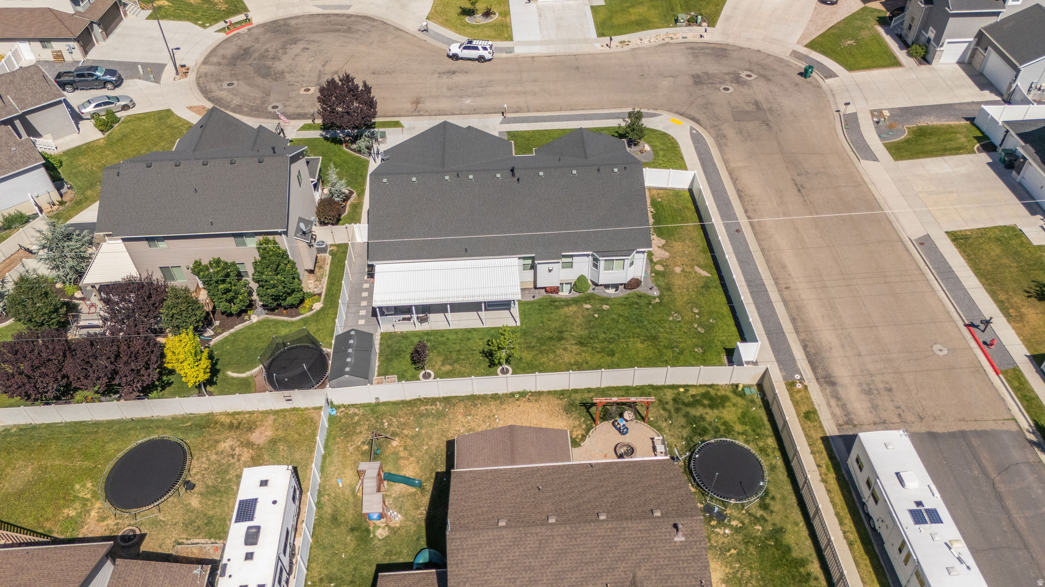 main property photo 53
