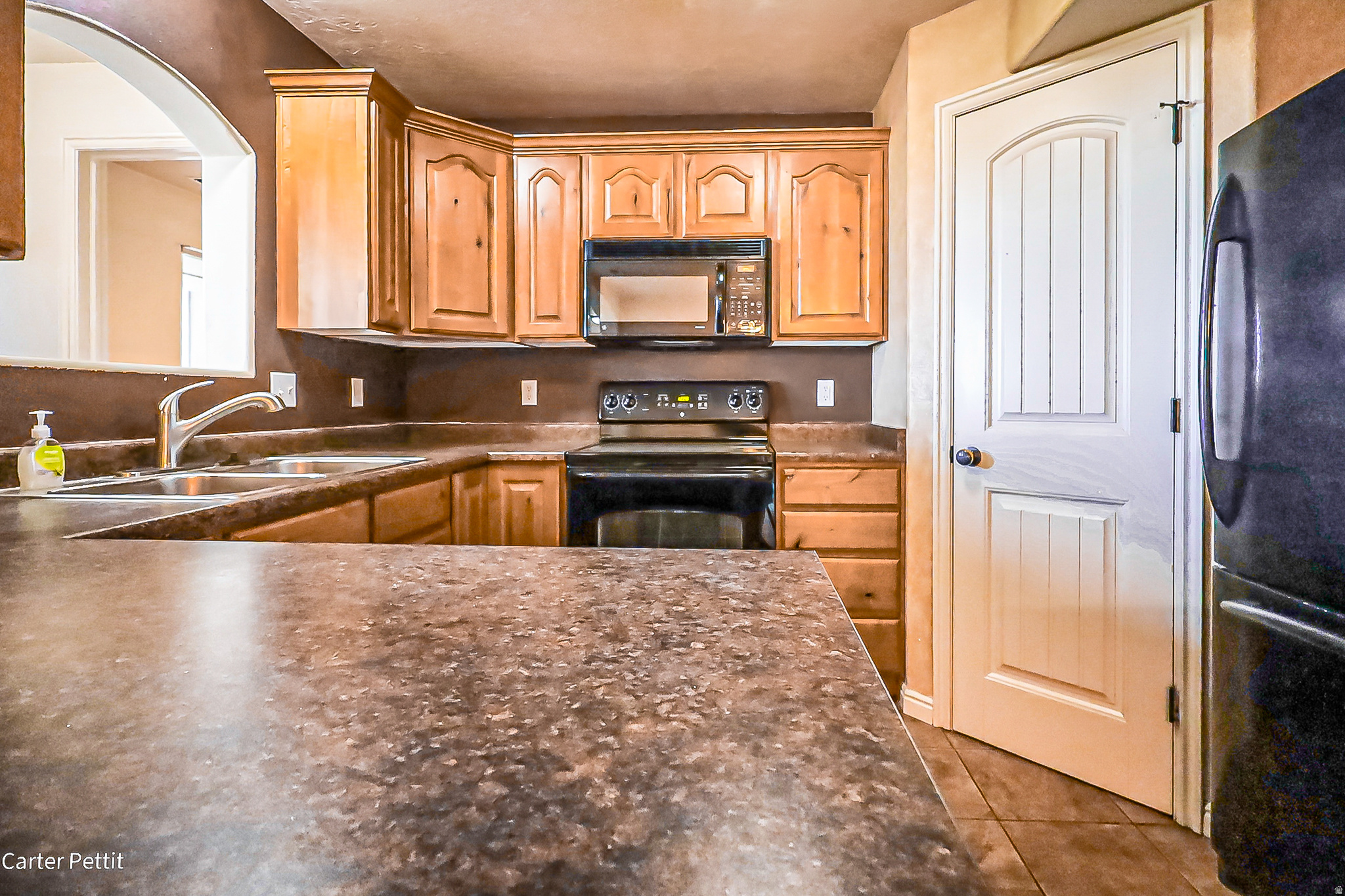 main property photo 12