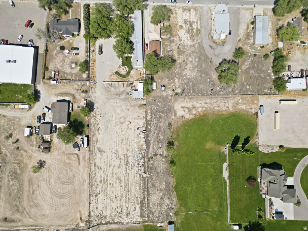main property photo 10