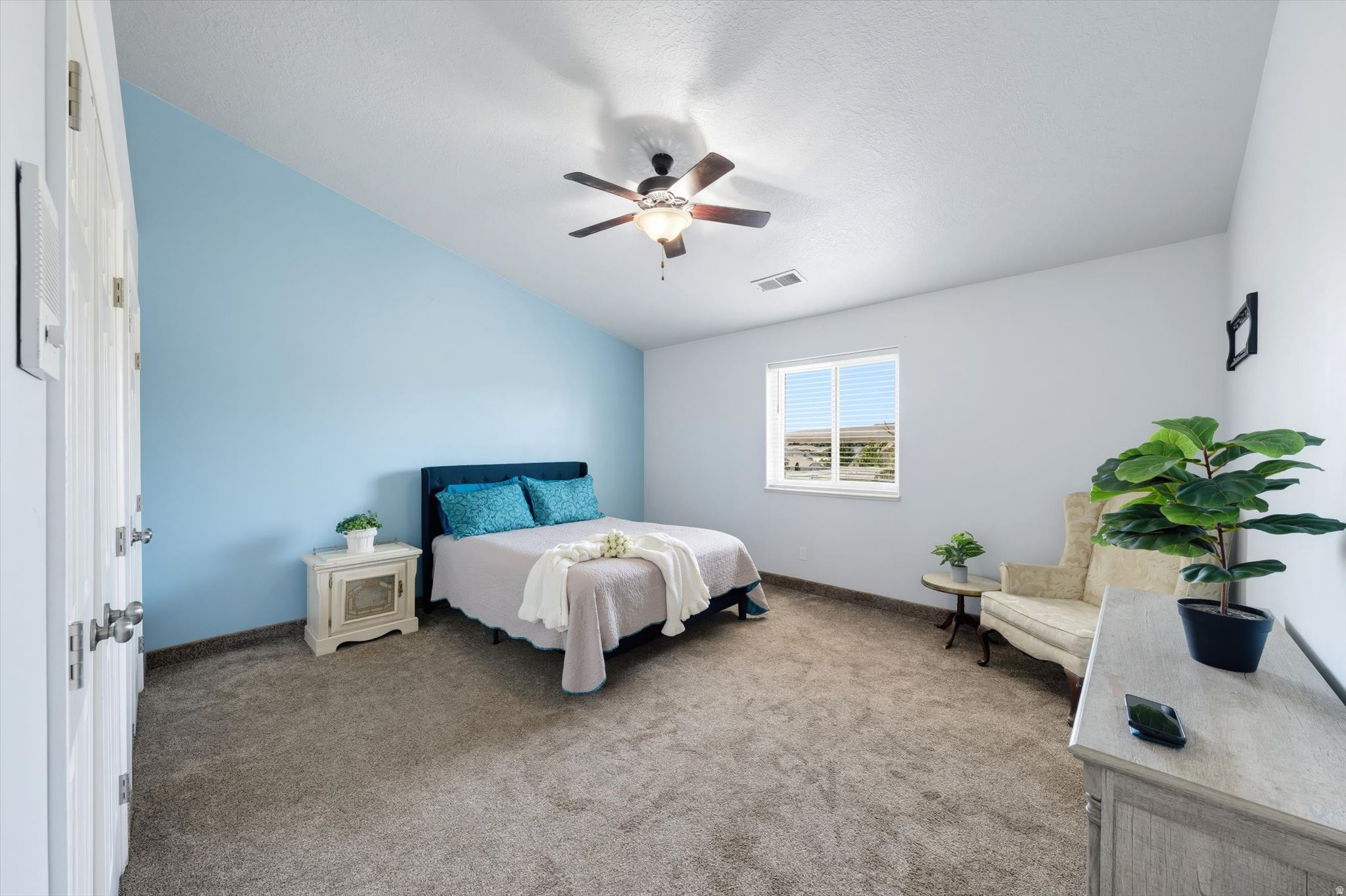 main property photo 62