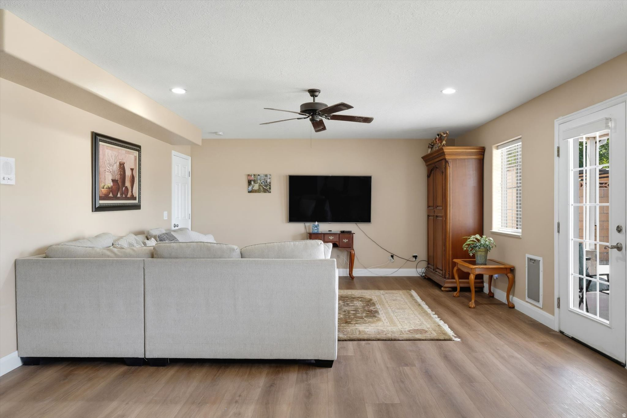 main property photo 68