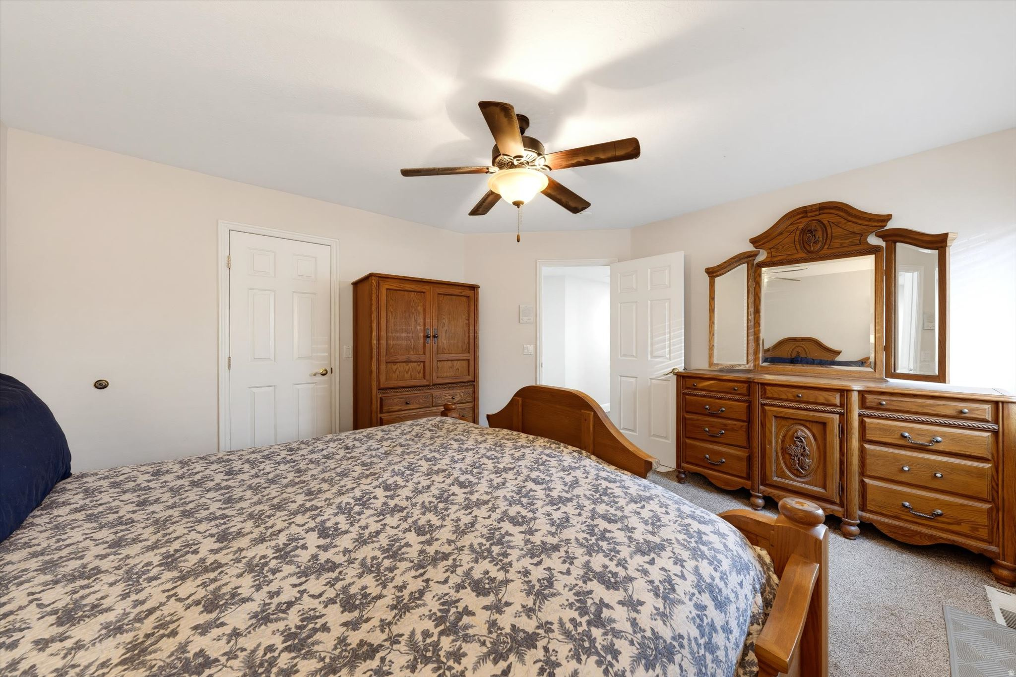 main property photo 76