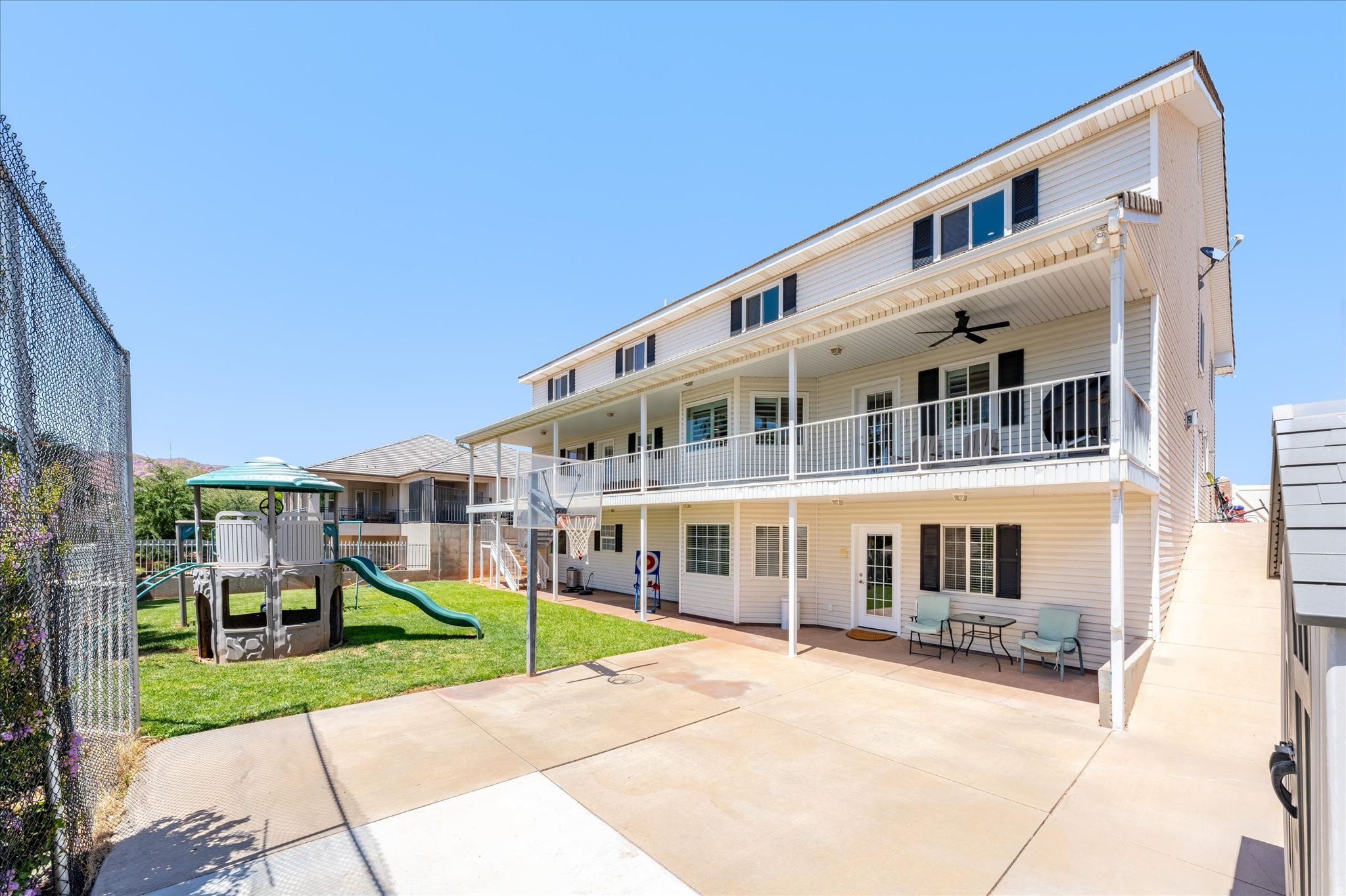 main property photo 89