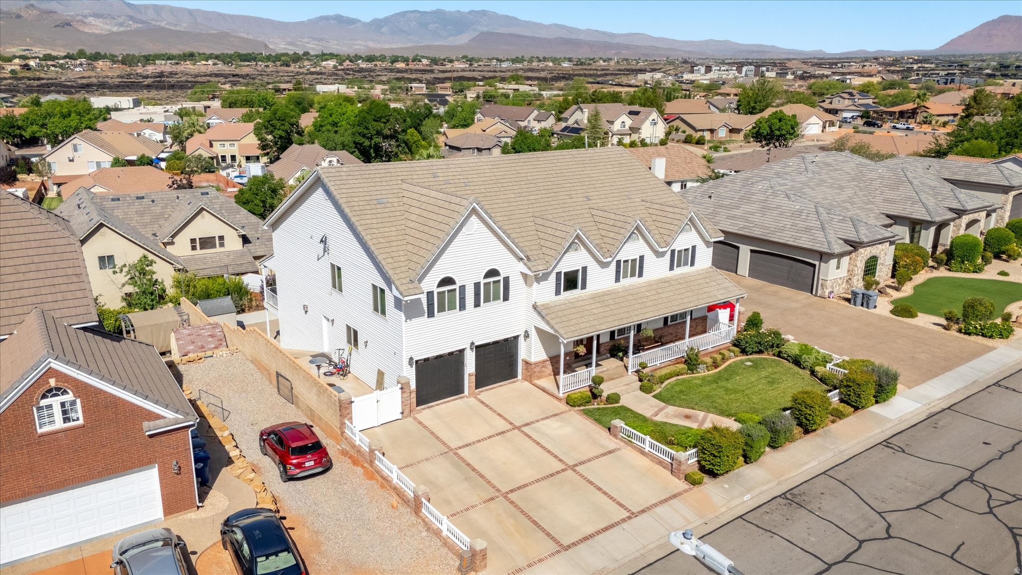 main property photo 93
