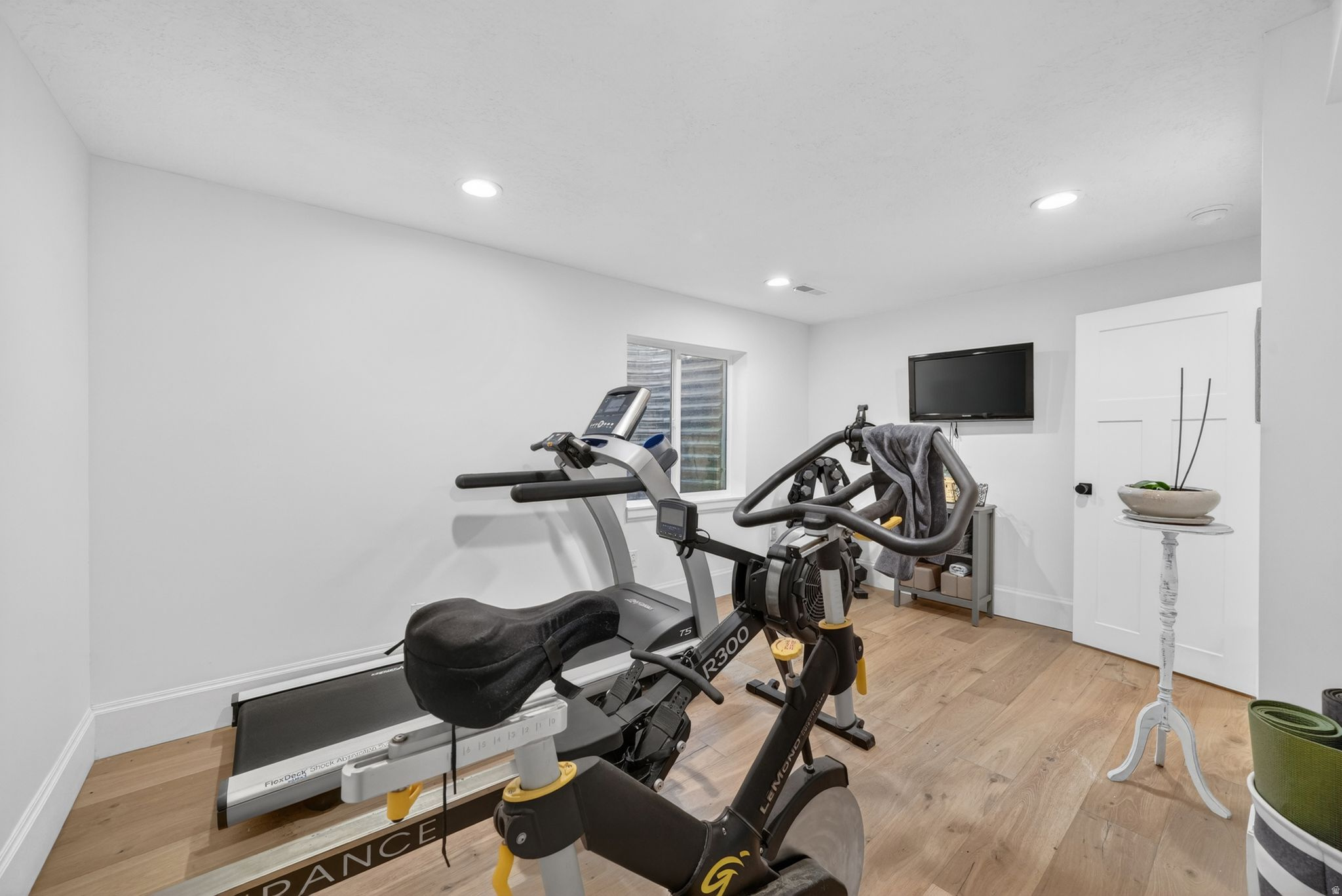 main property photo 77