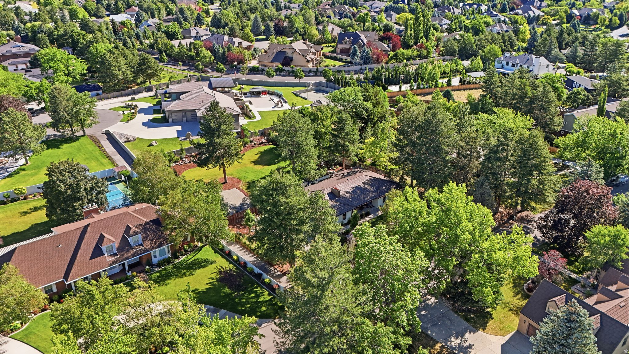 main property photo 88