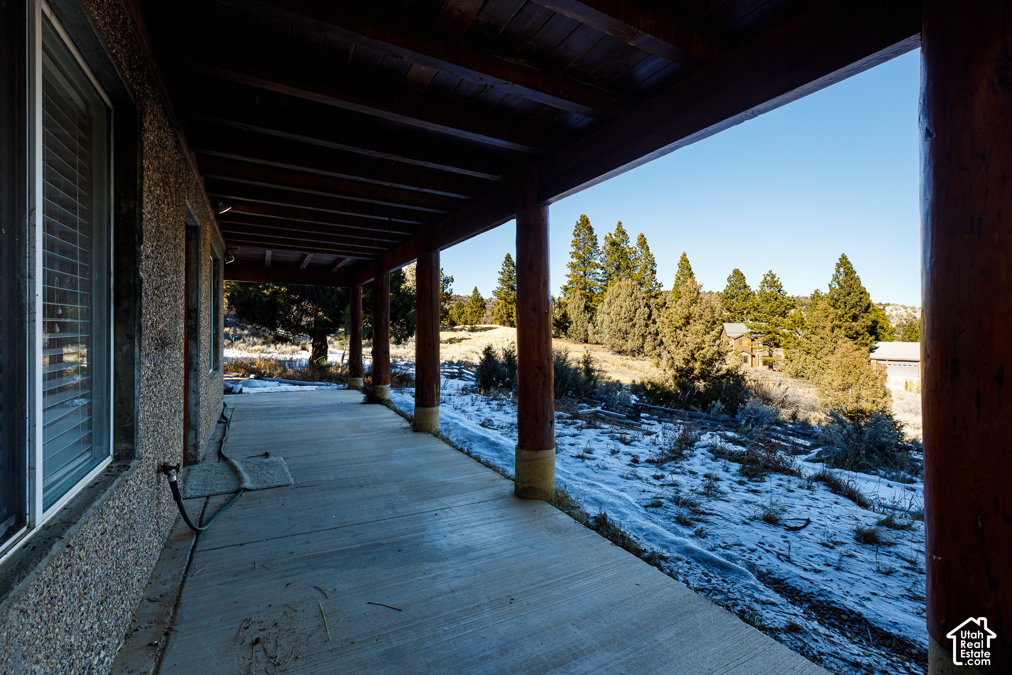 main property photo 43