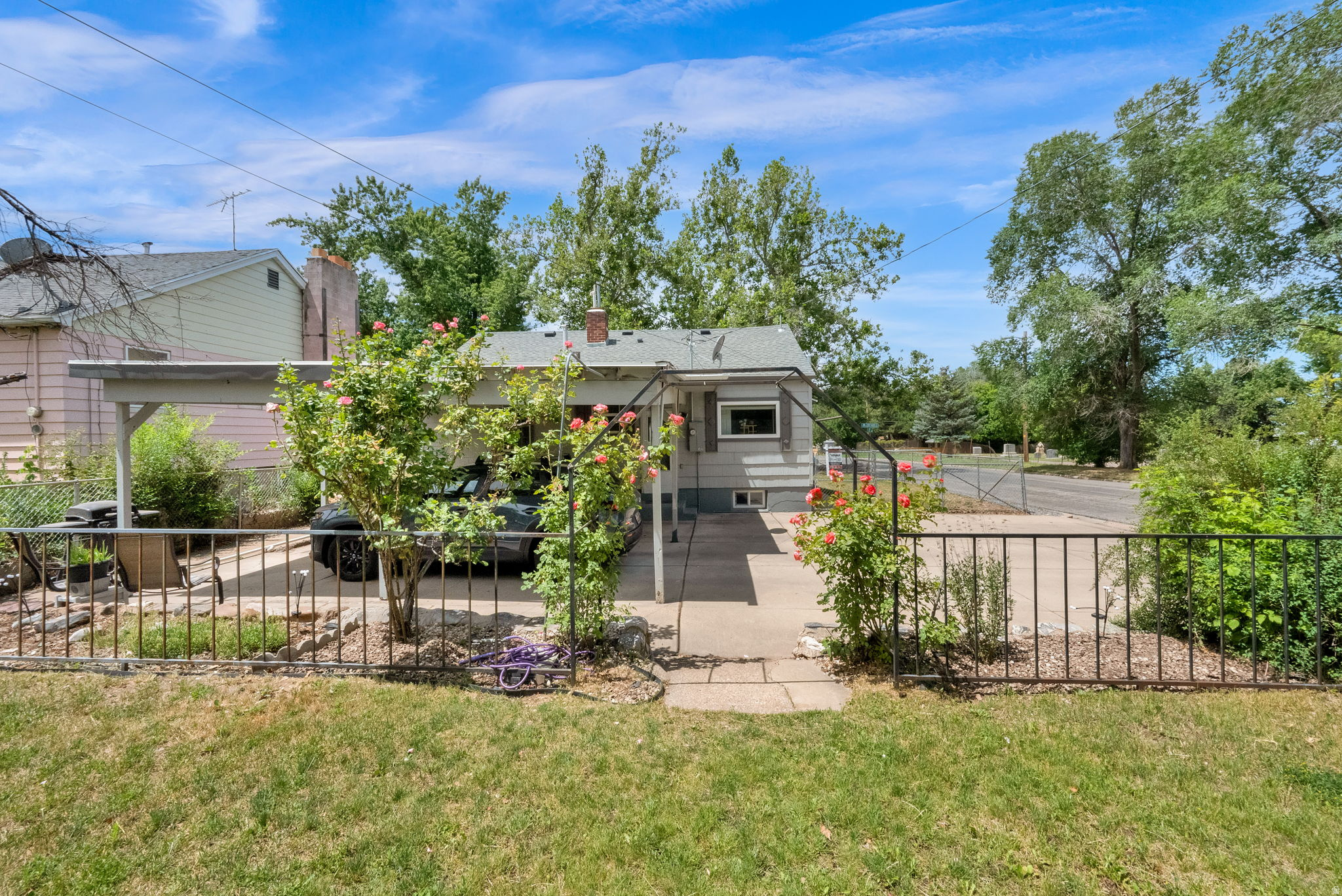 main property photo 19