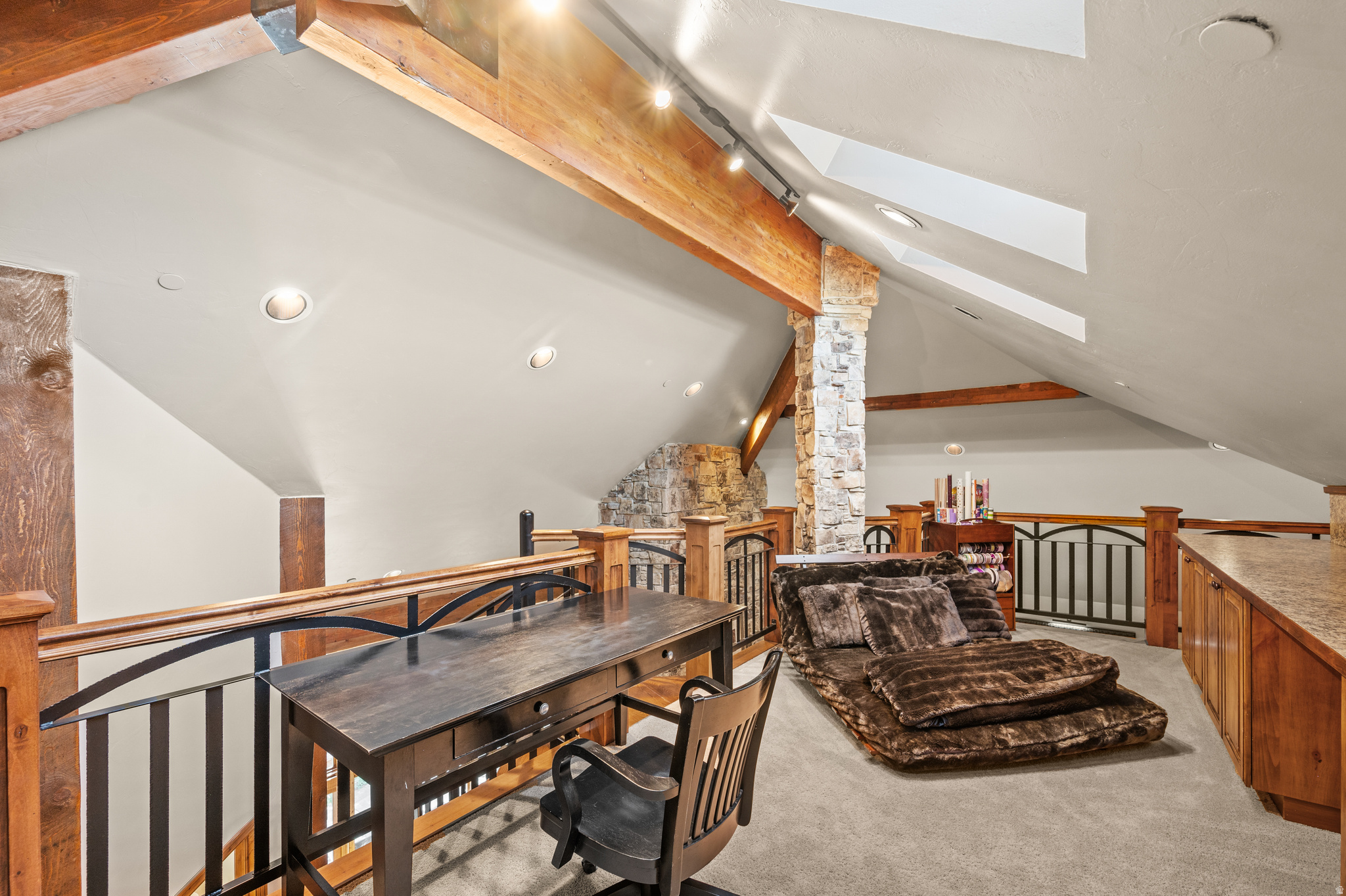 main property photo 58