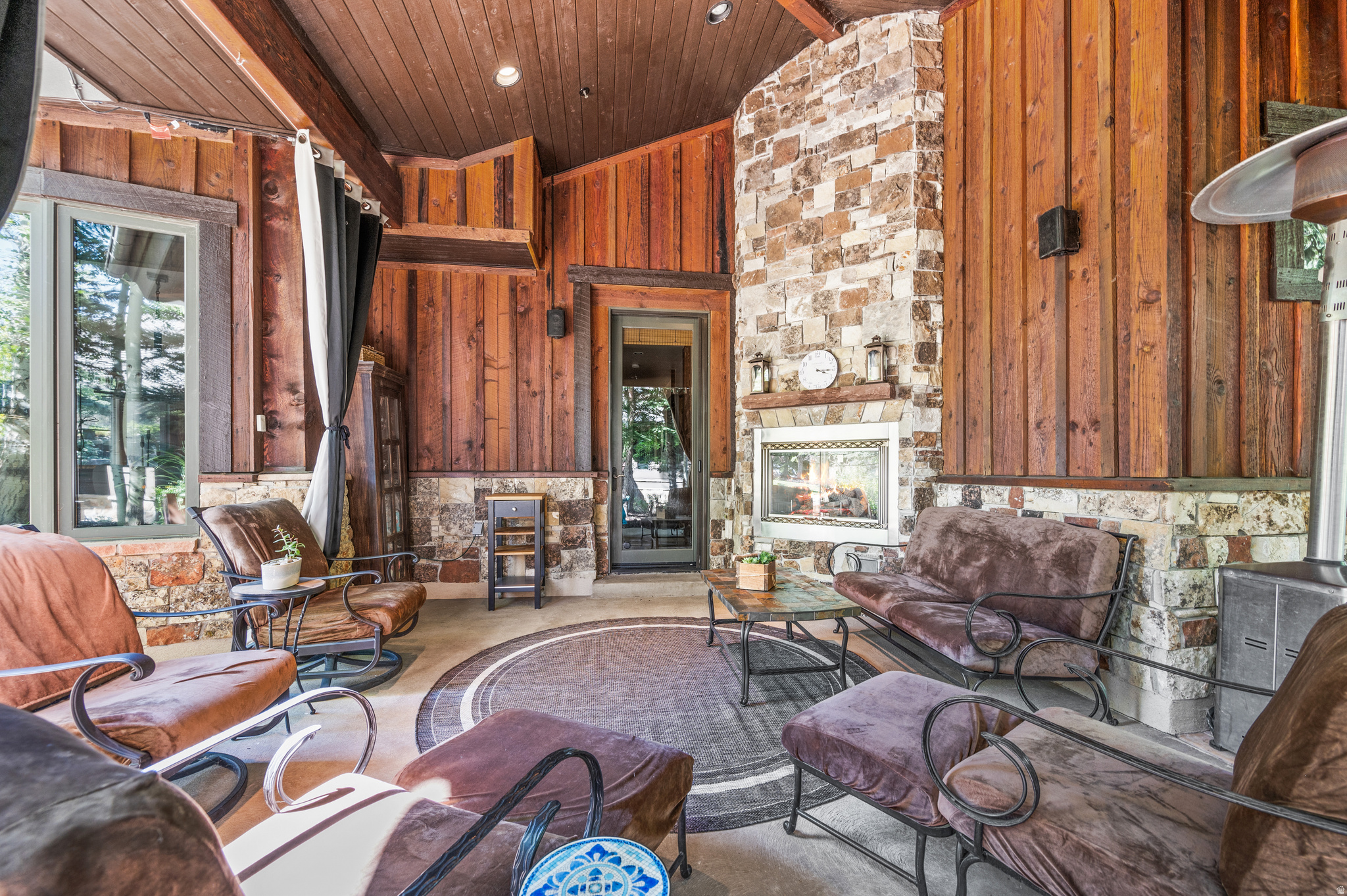 main property photo 61