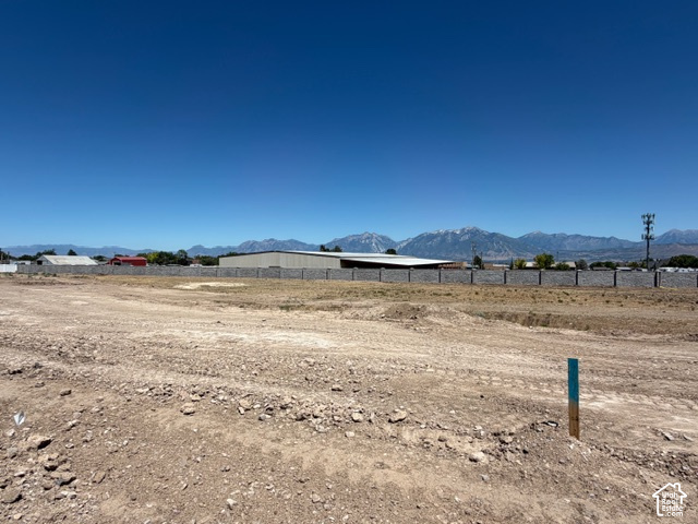 main property photo 13