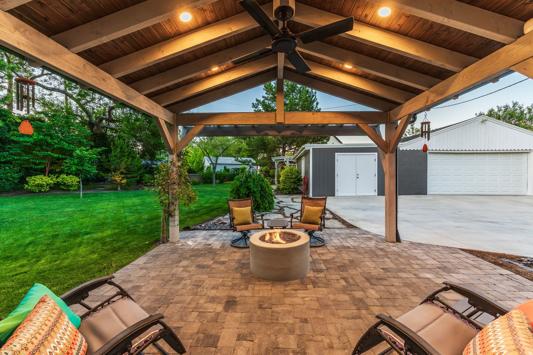 main property photo 5