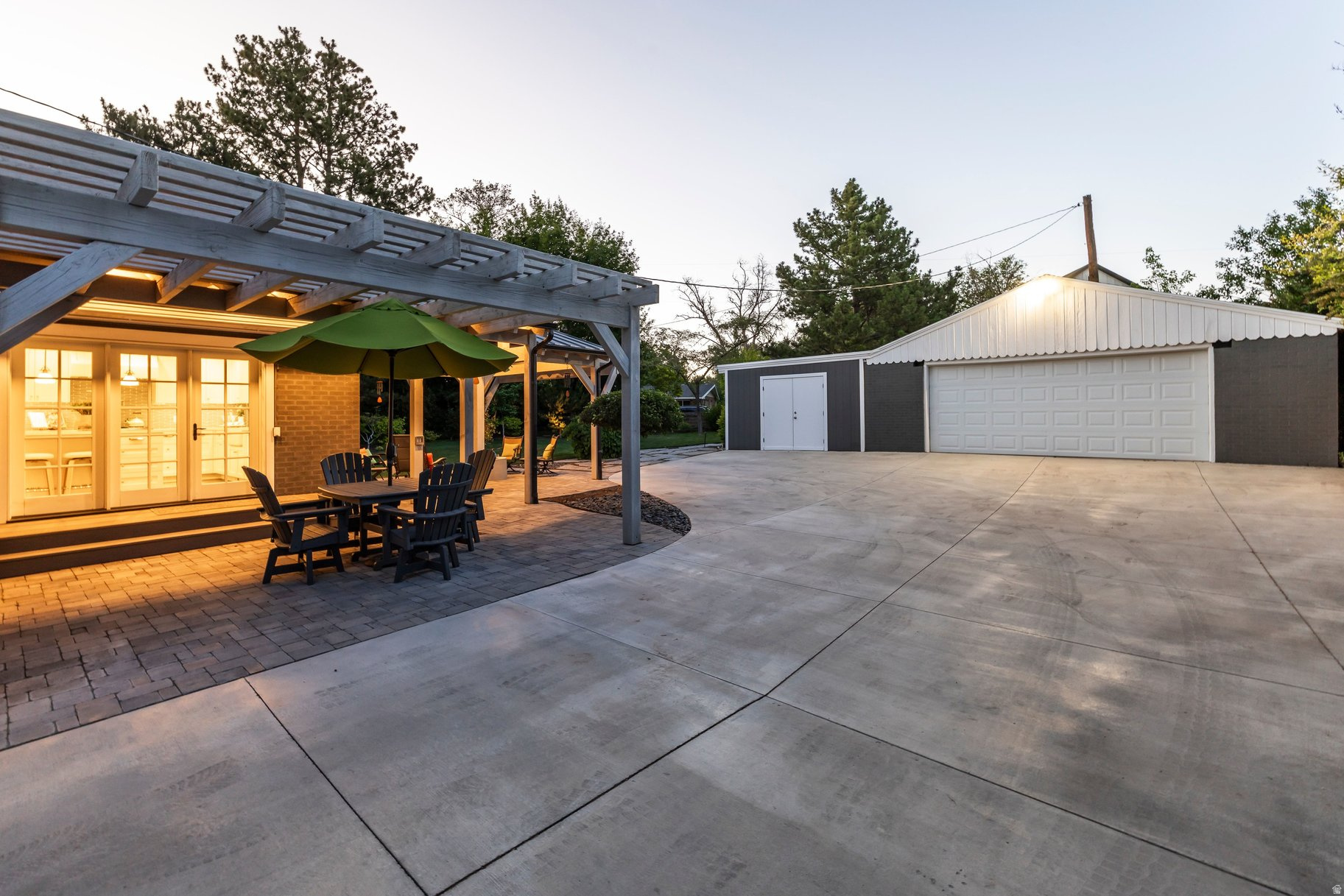 main property photo 70