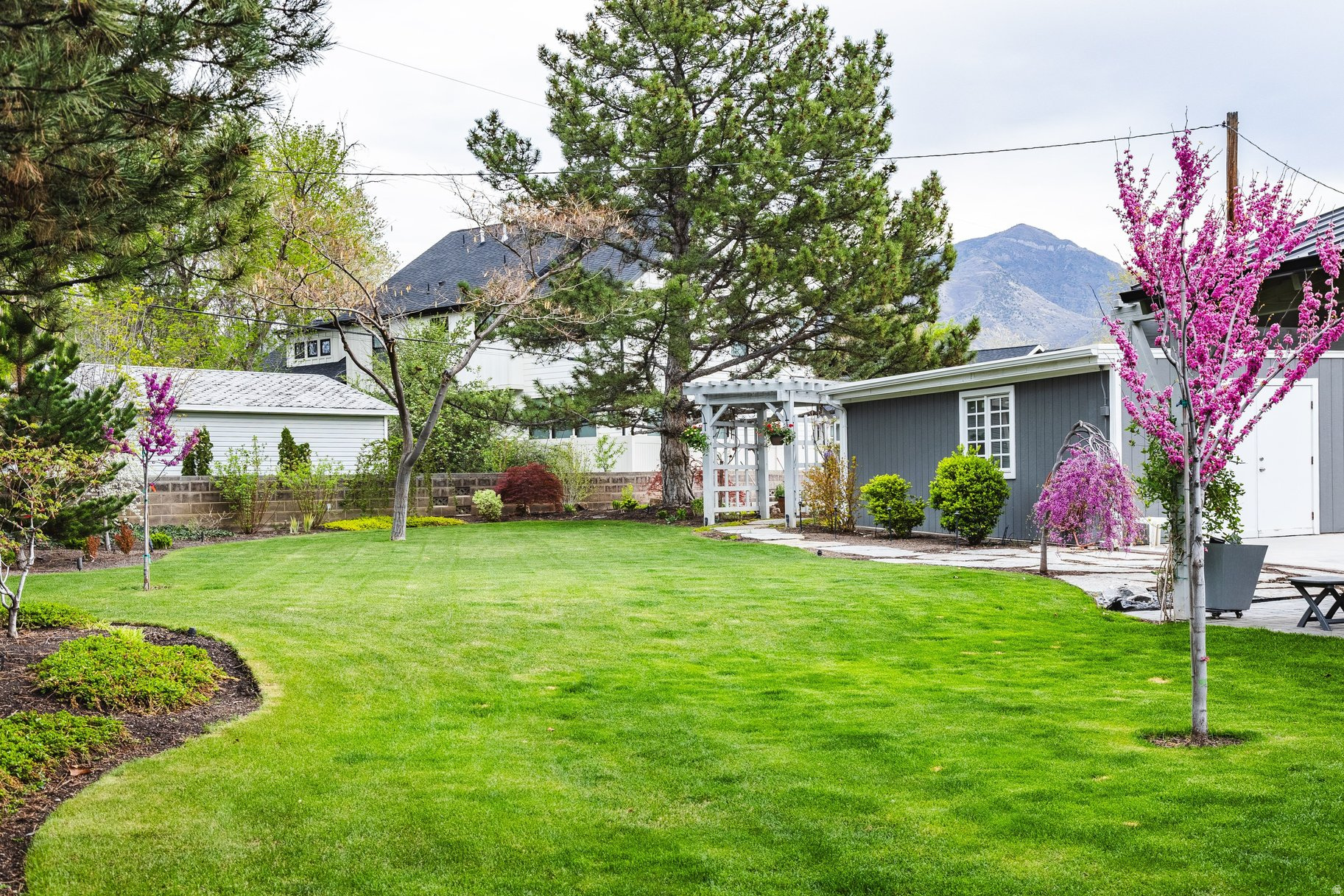 main property photo 75