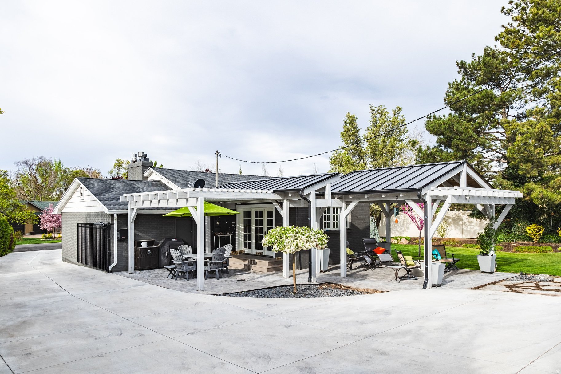 main property photo 83