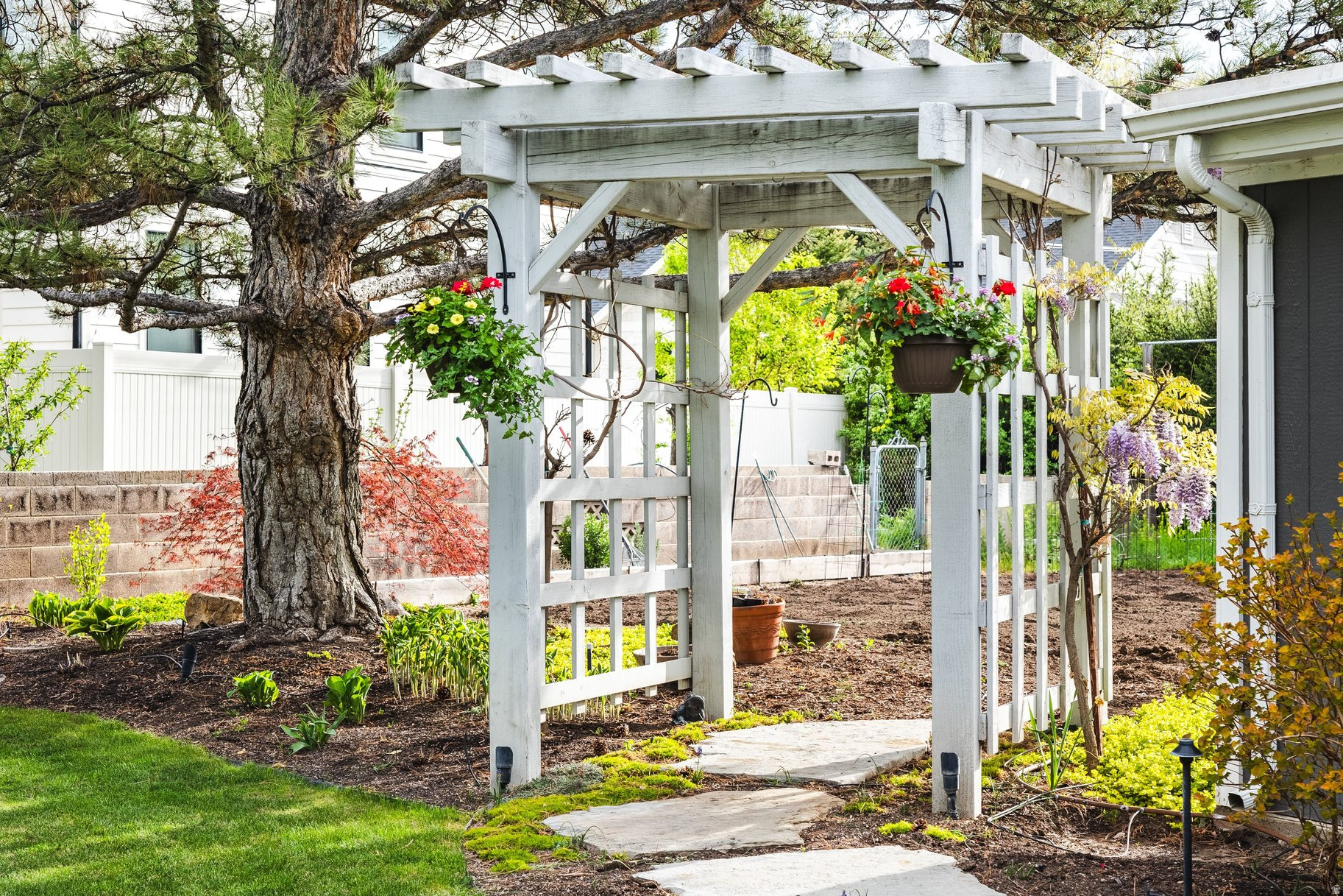 main property photo 85