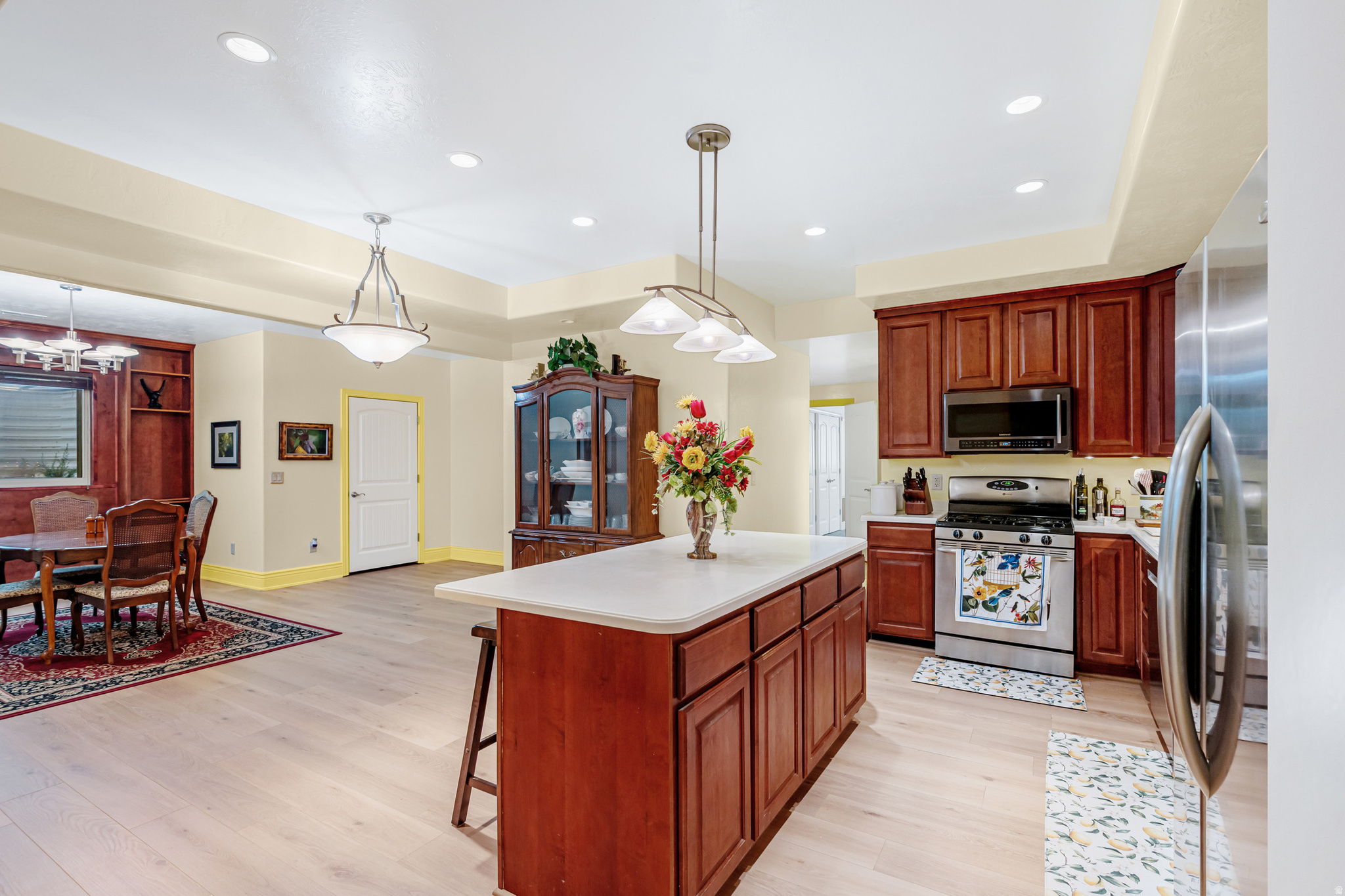 main property photo 29