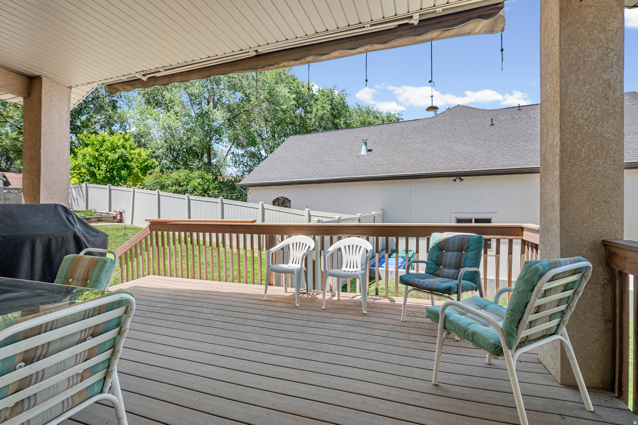 main property photo 45