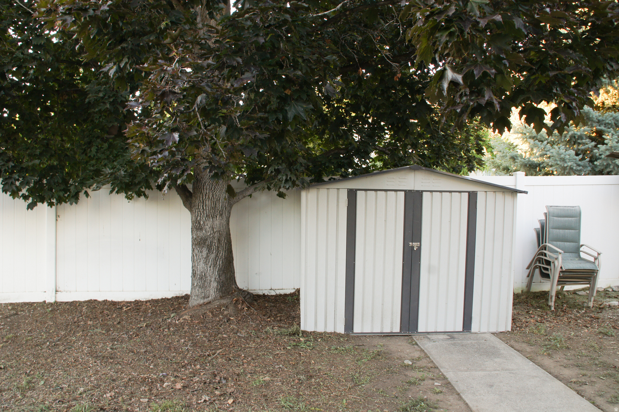 main property photo 54