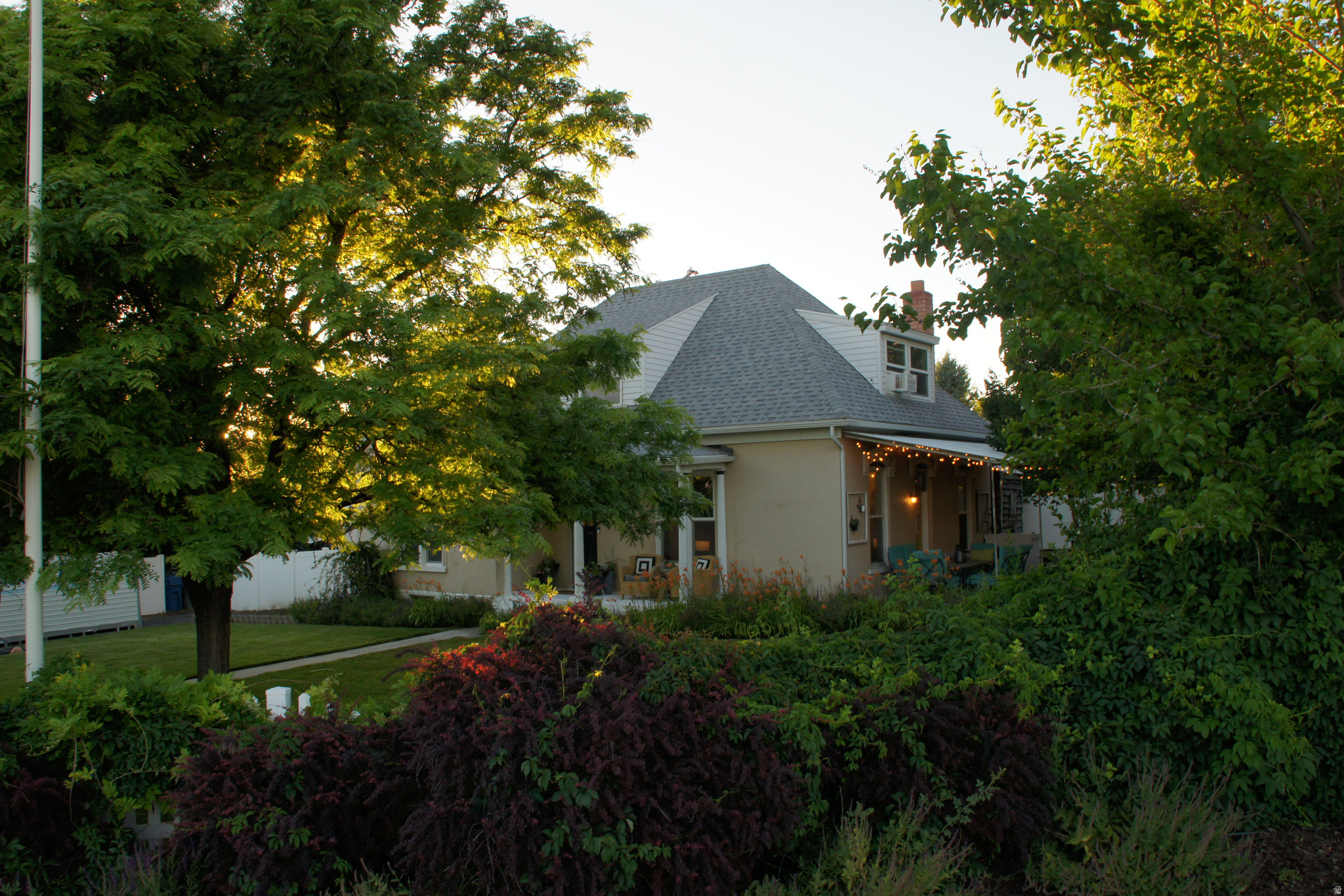 main property photo 58
