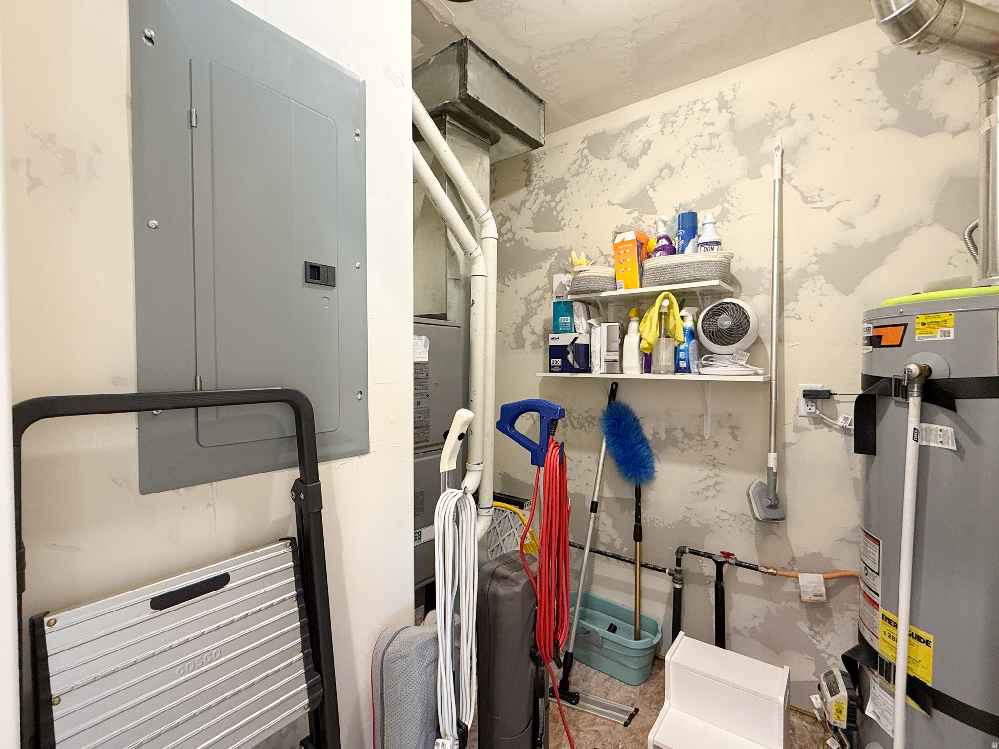 main property photo 25