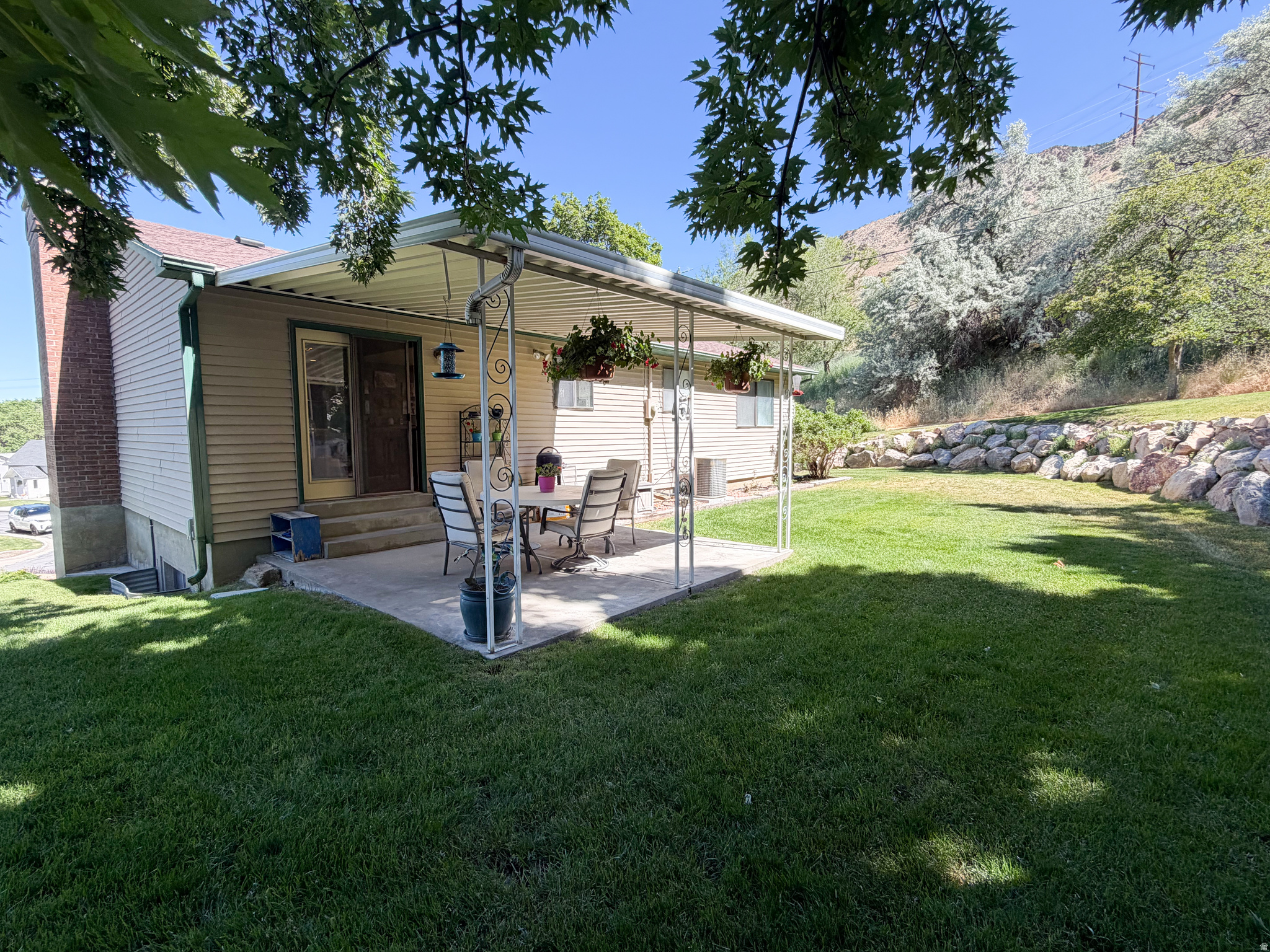 main property photo 38
