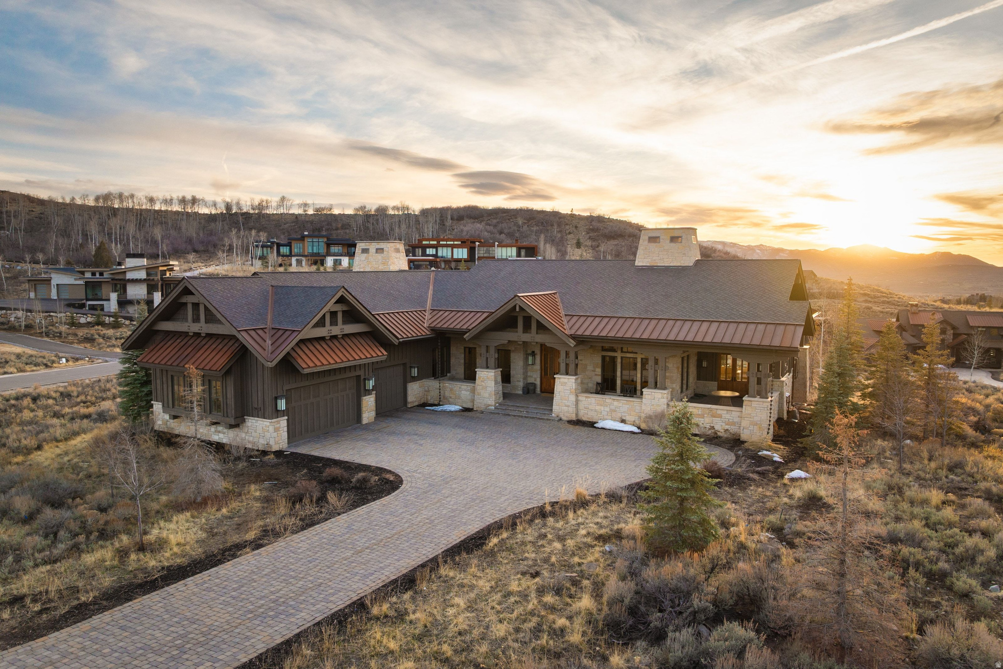 main property photo 44