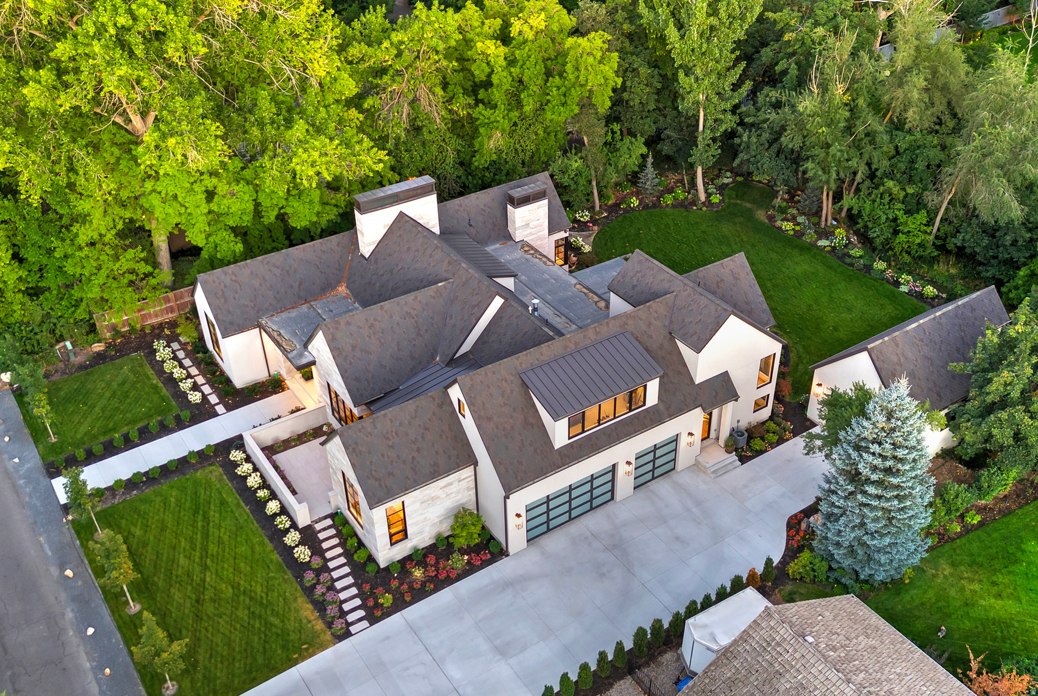 main property photo 56