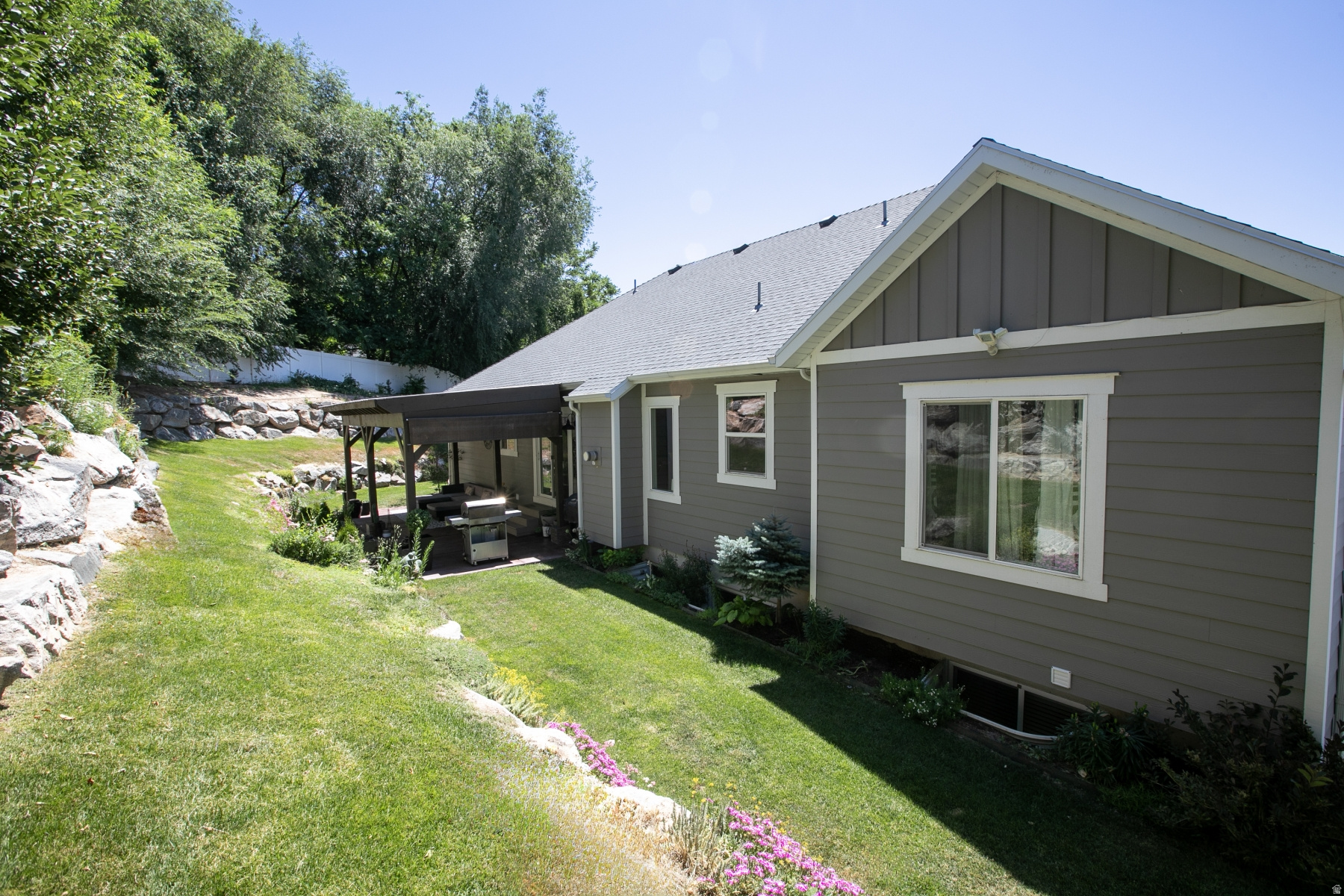 main property photo 62
