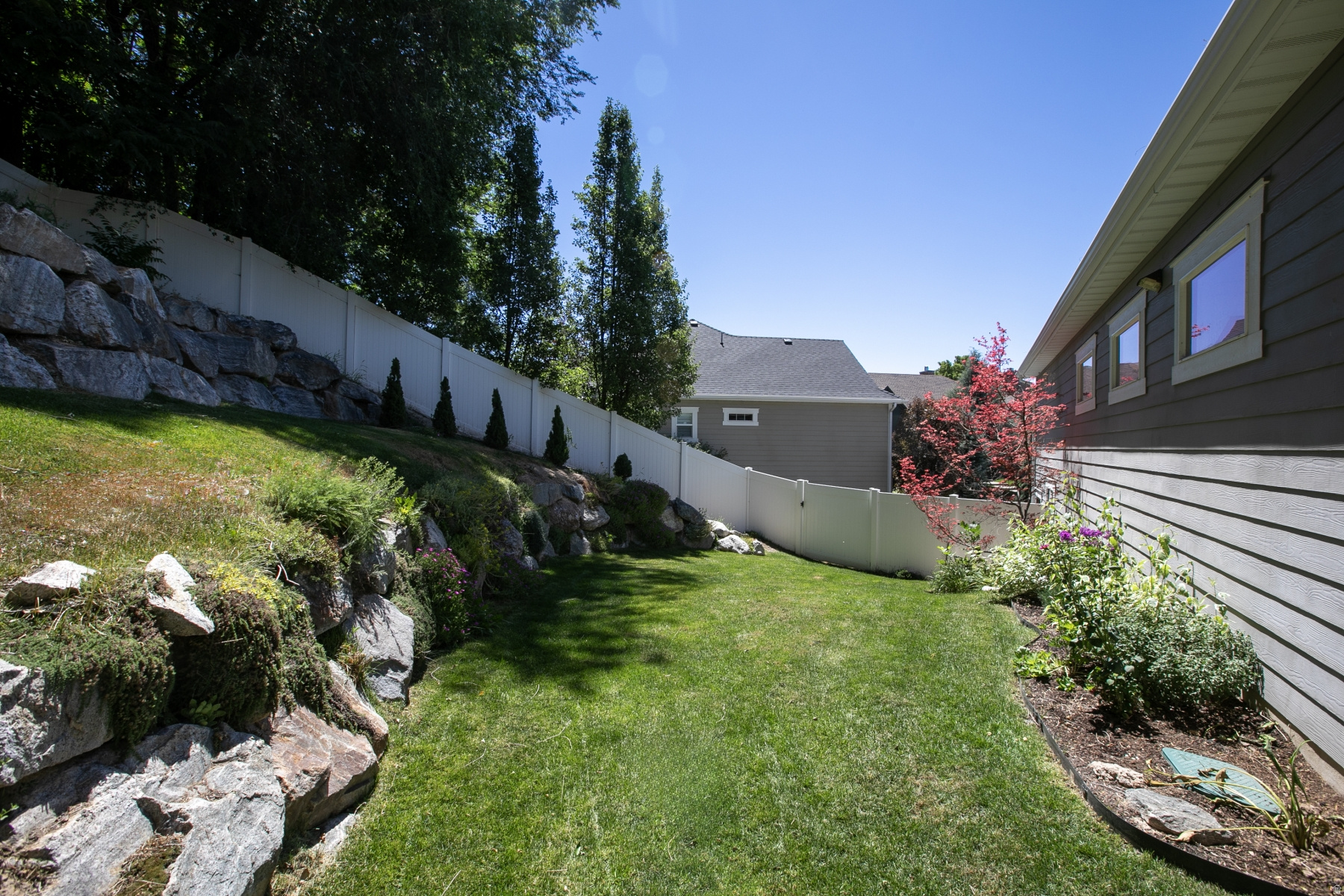 main property photo 71