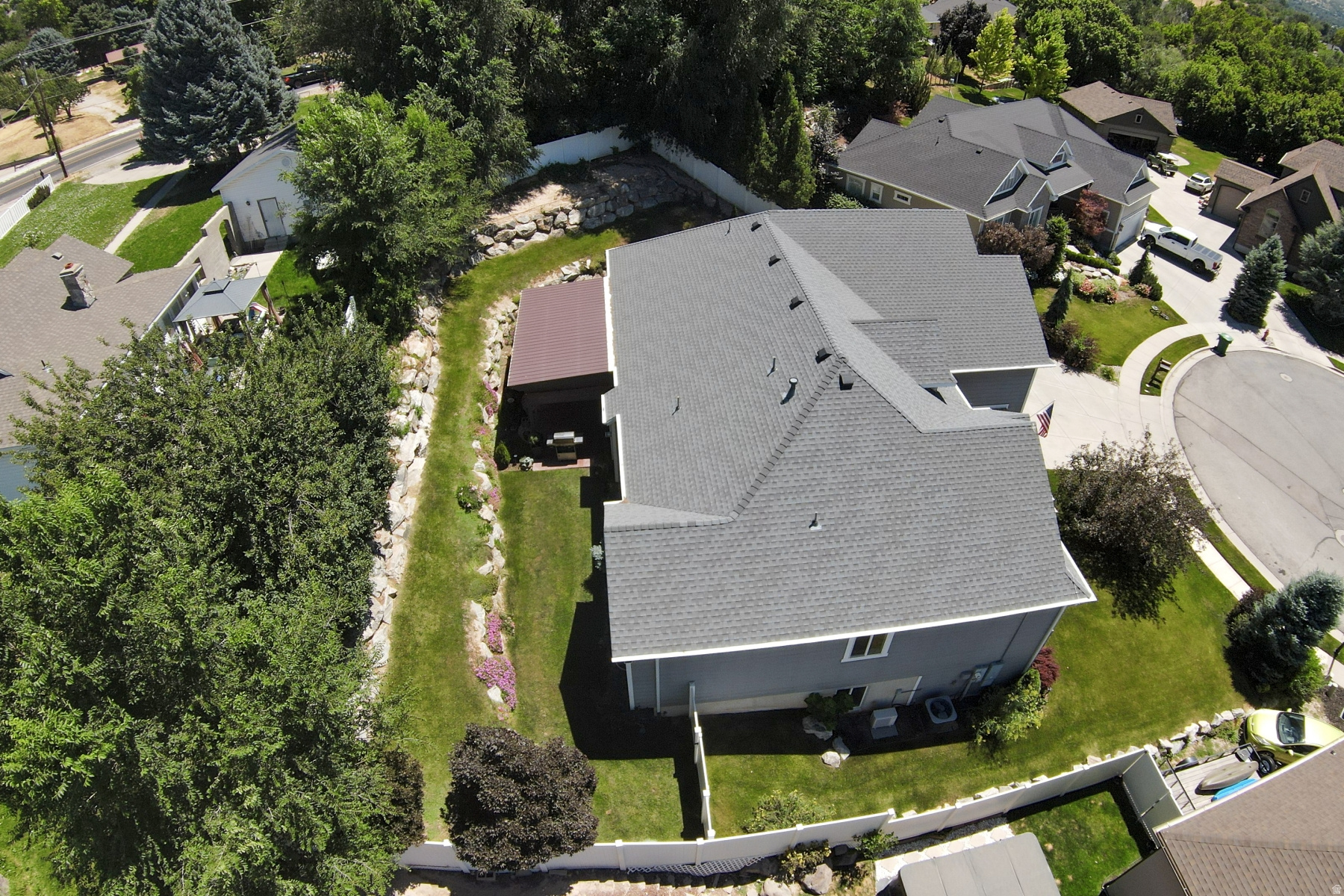 main property photo 78