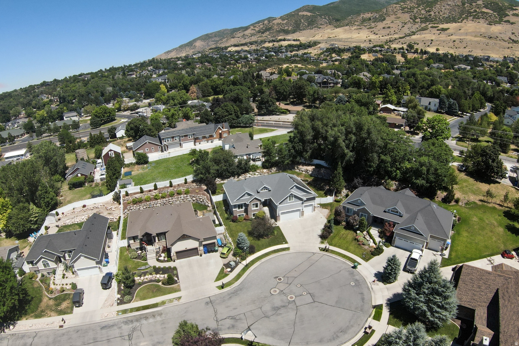 main property photo 81