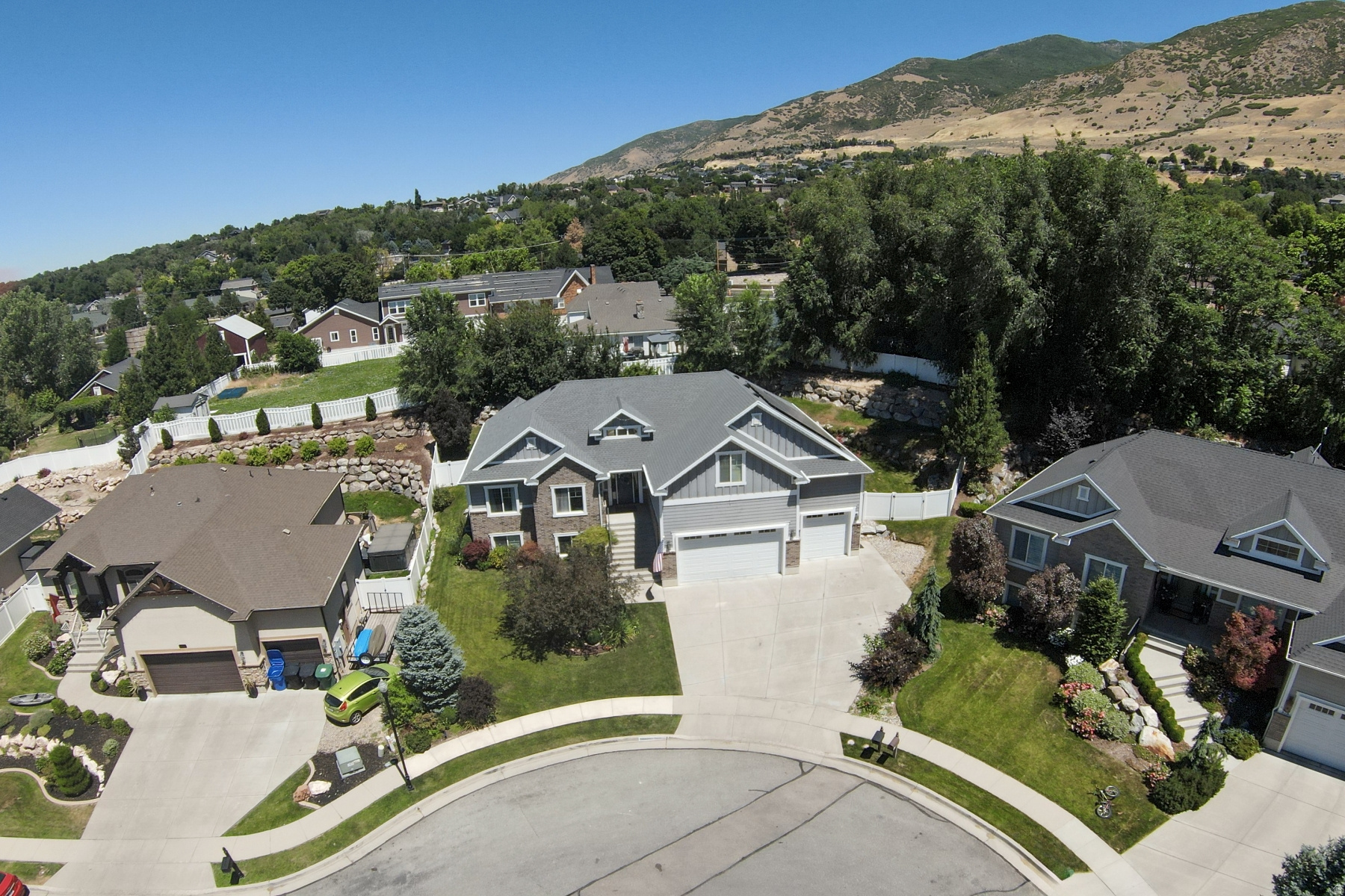 main property photo 84