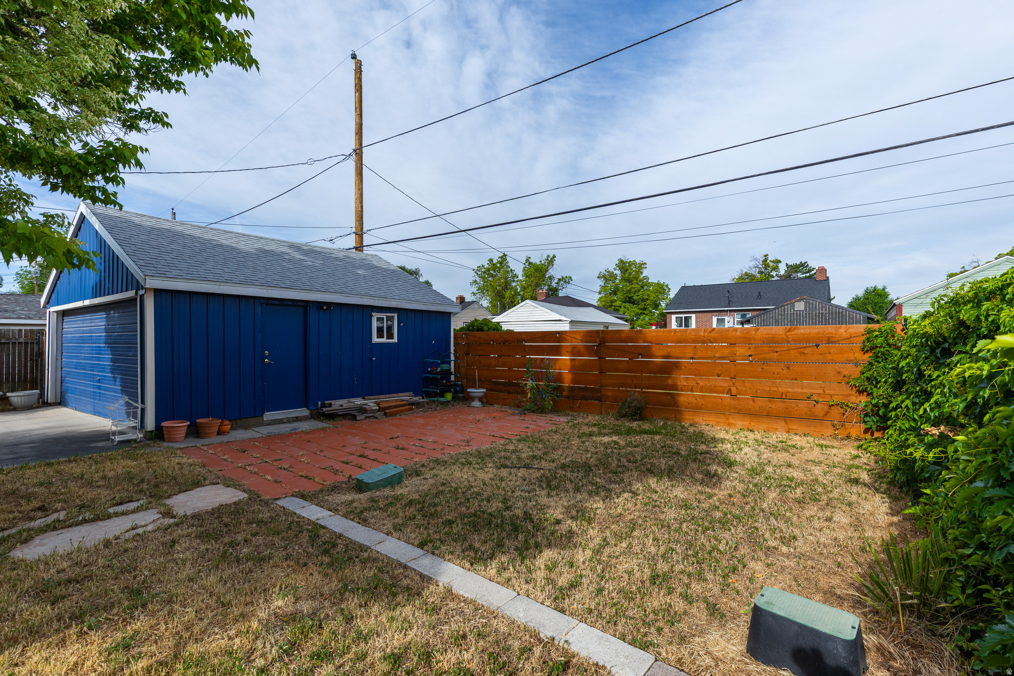 main property photo 43