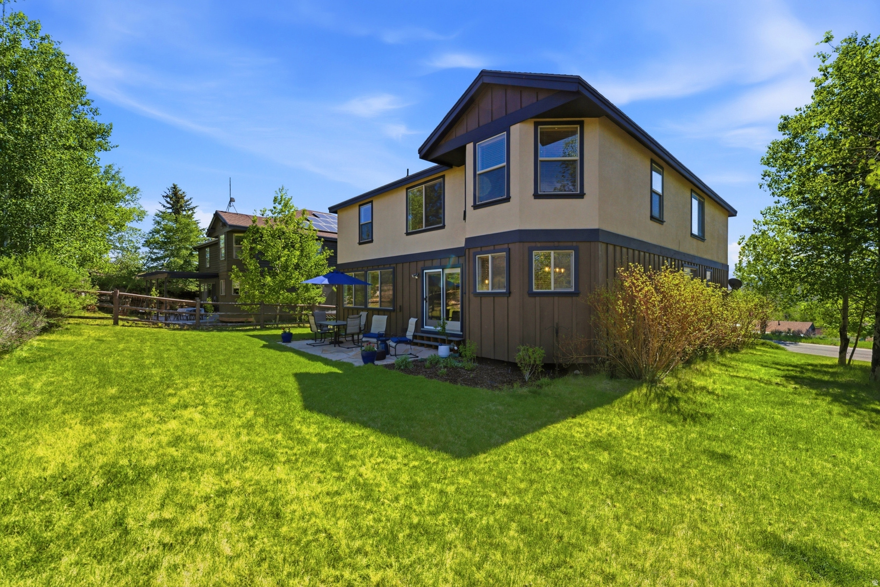 main property photo 44
