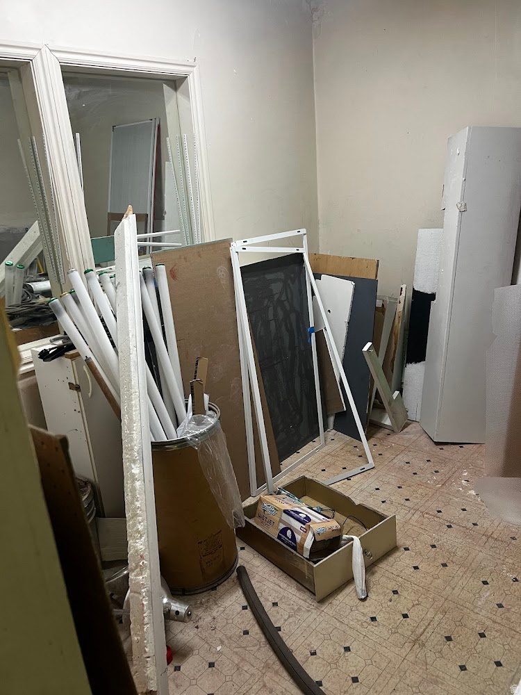 main property photo 14