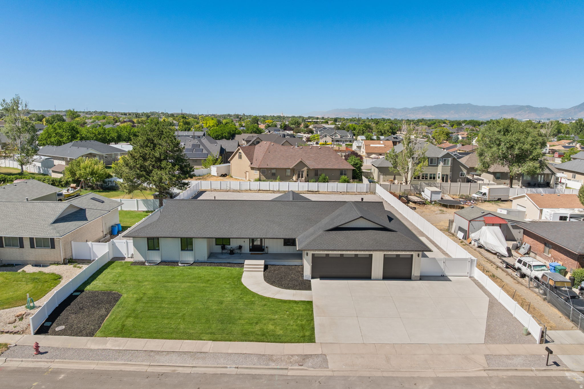 main property photo 62