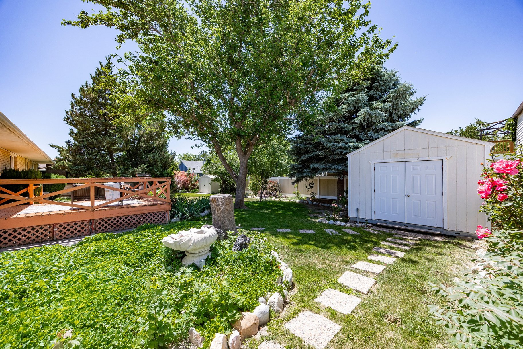 main property photo 42
