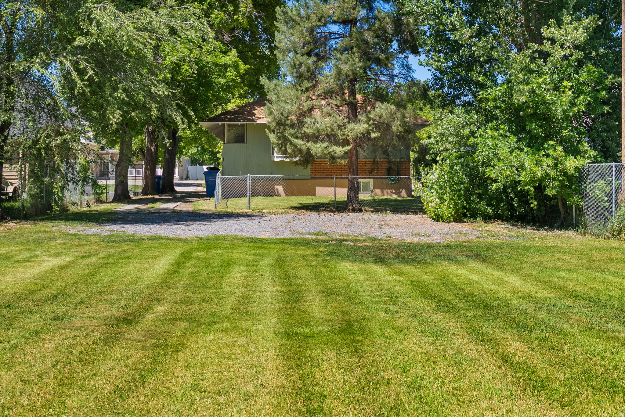 main property photo 44