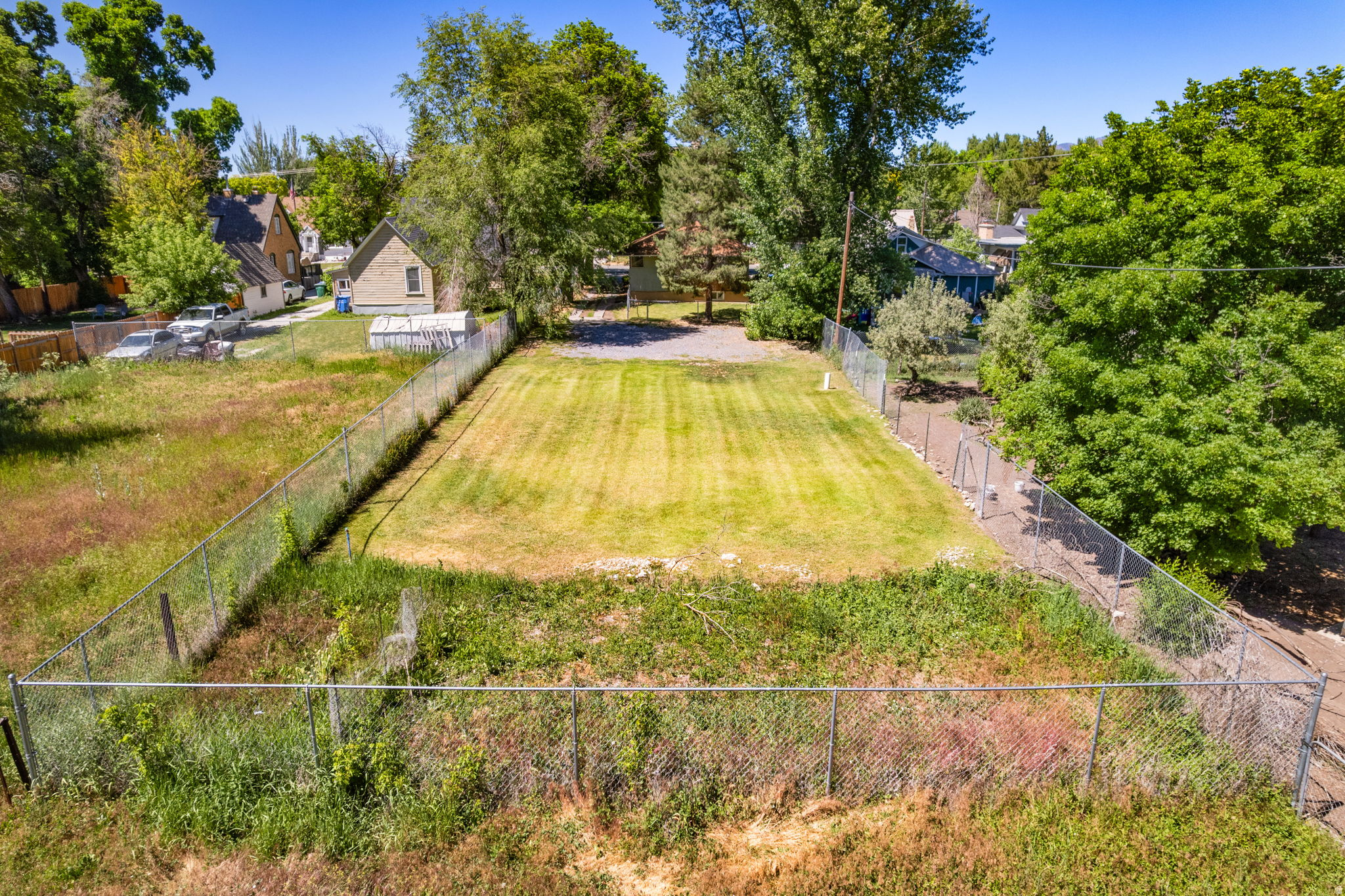 main property photo 45