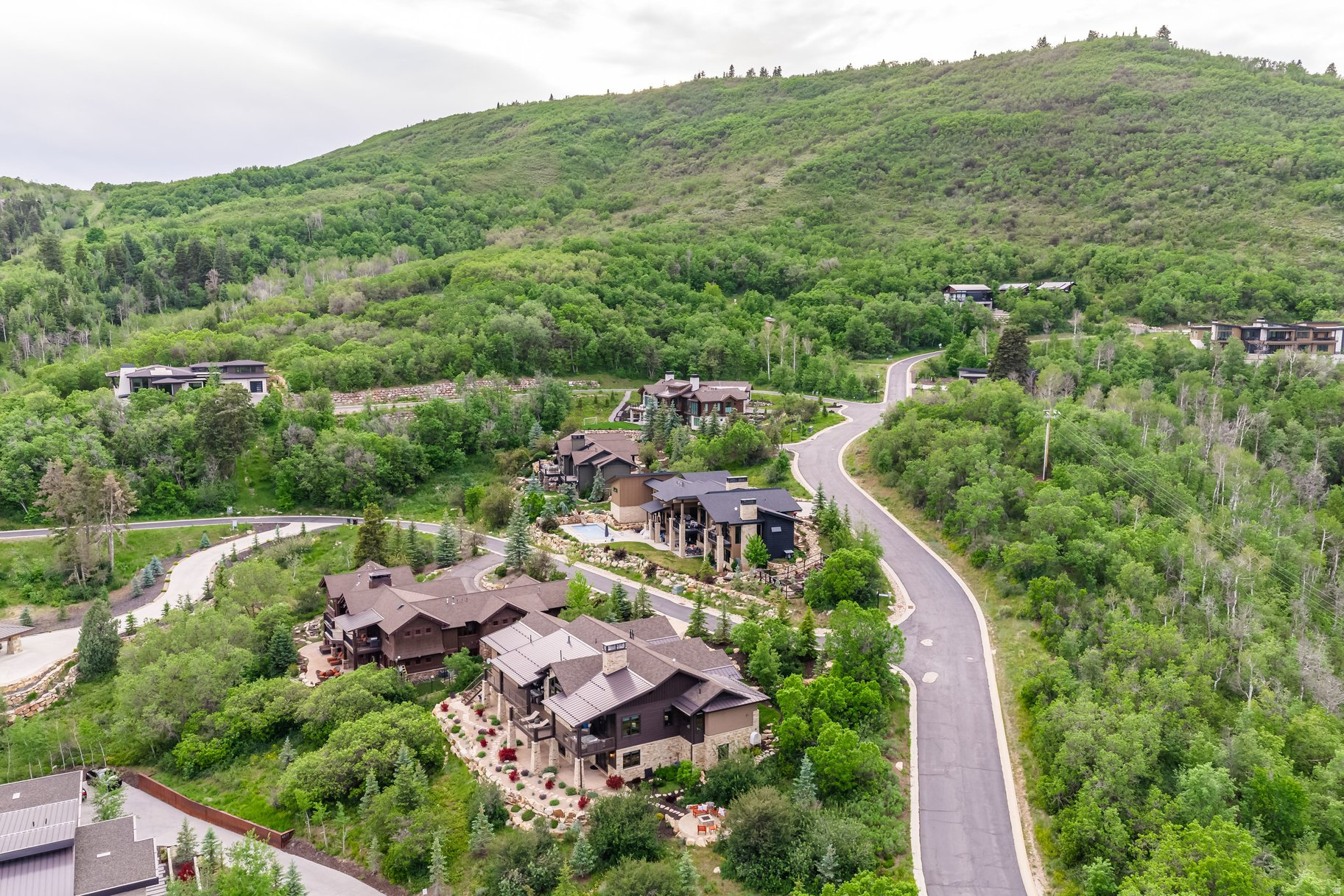 main property photo 89