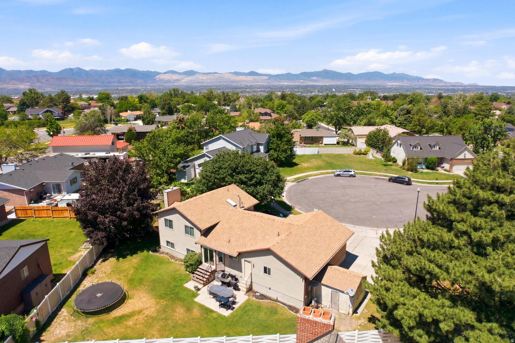 main property photo 51