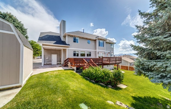main property photo 25