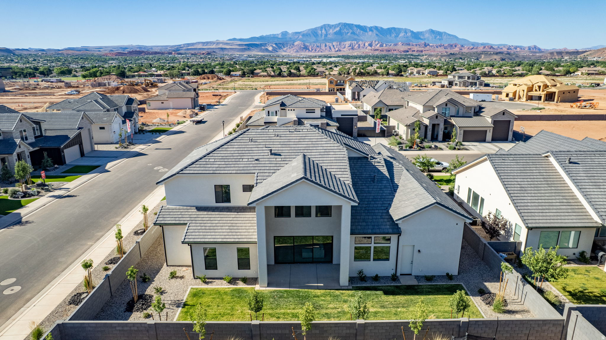 main property photo 47