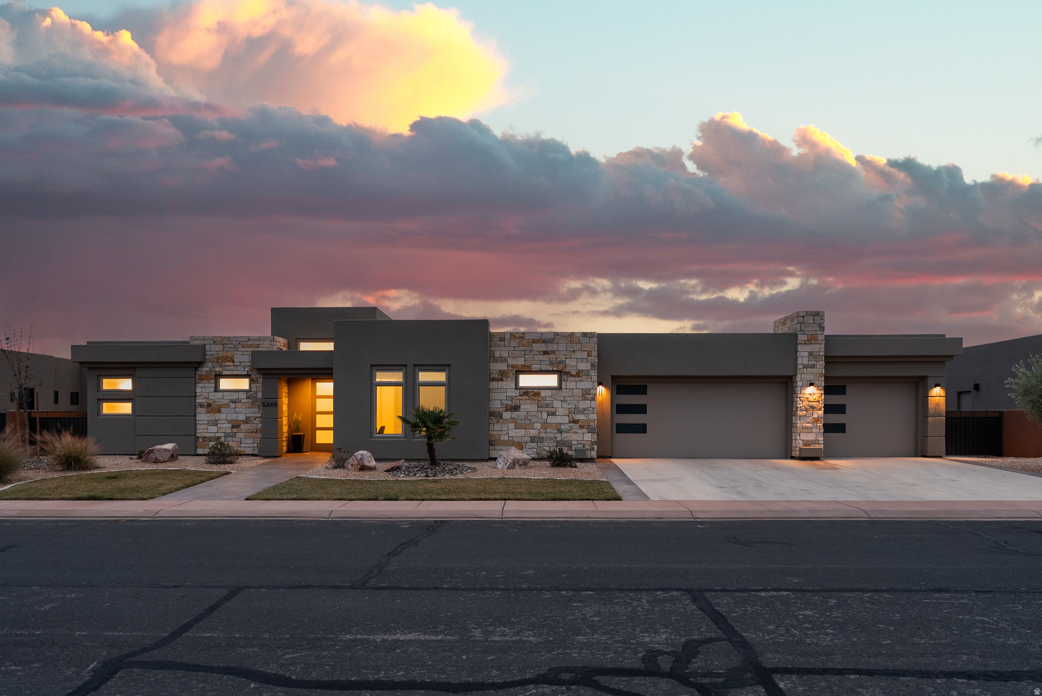 main property photo 31