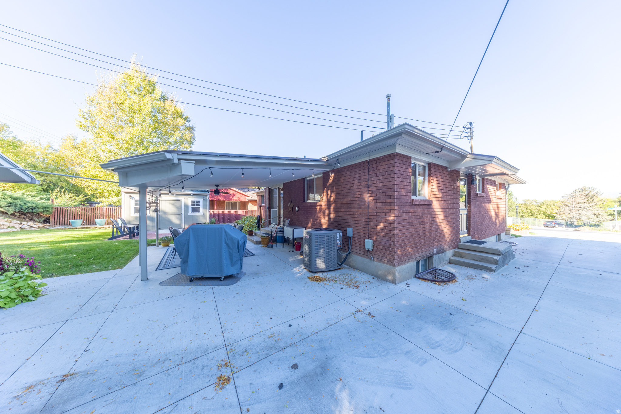 main property photo 7