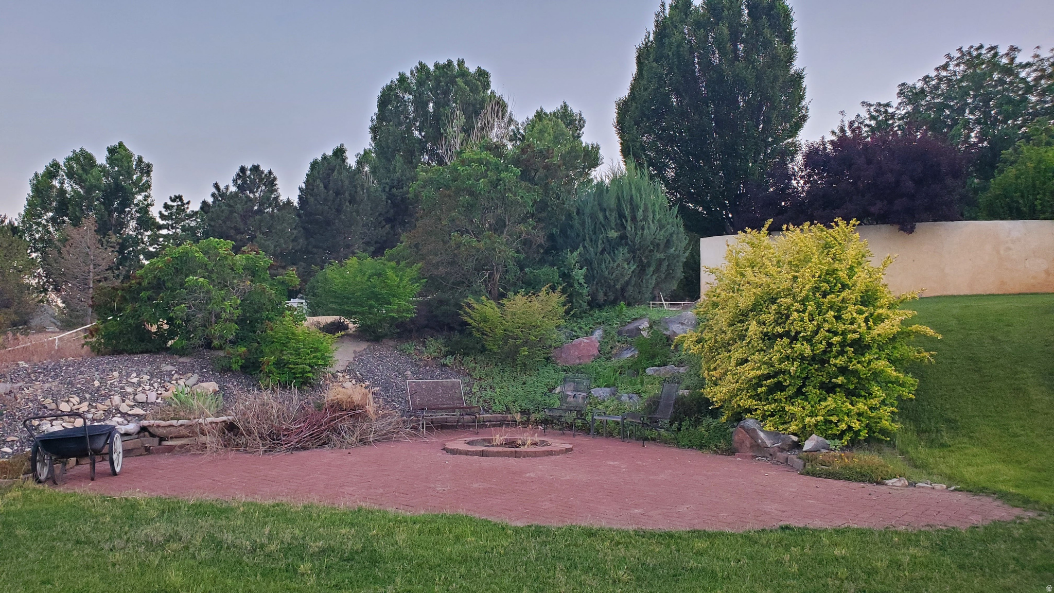 main property photo 82