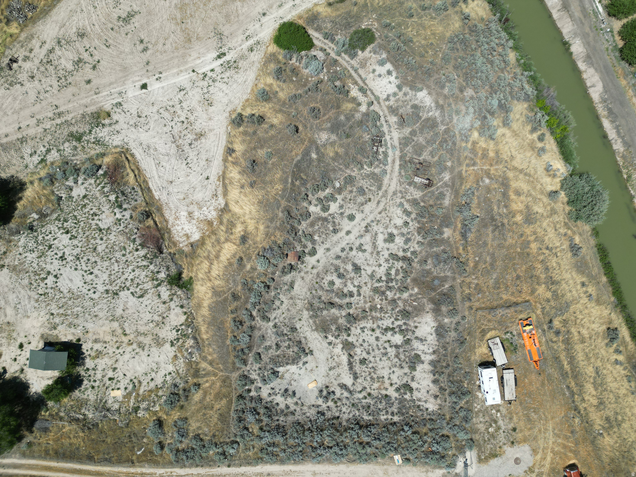 main property photo 17