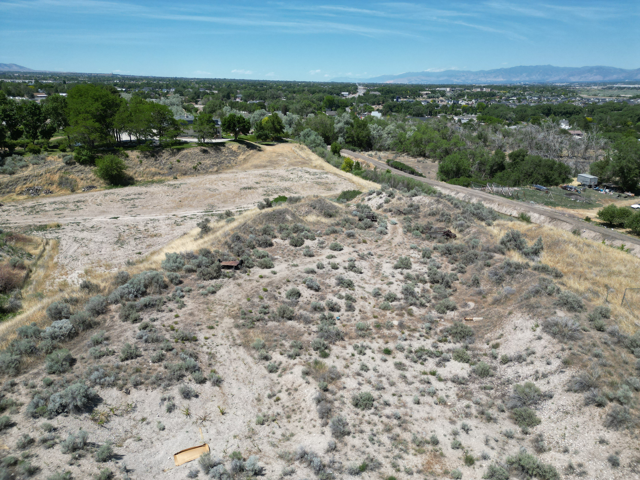 main property photo 9